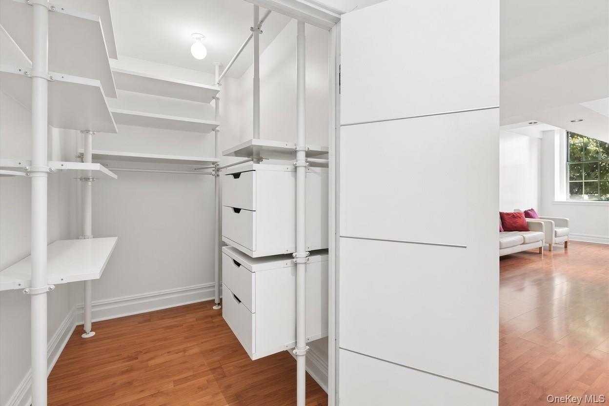 45-02 Ditmars Boulevard, Unit 124 photo 20