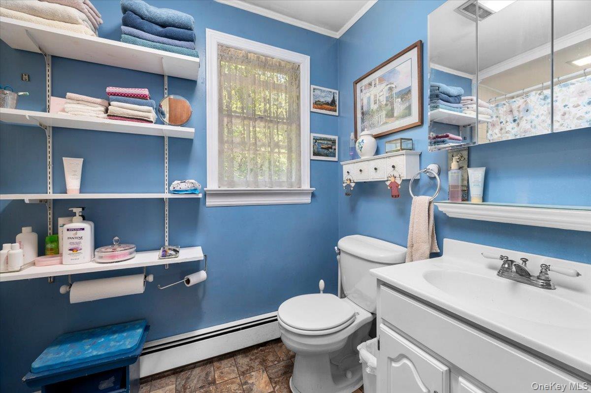 9 Laurel Road – For Sale photo 8