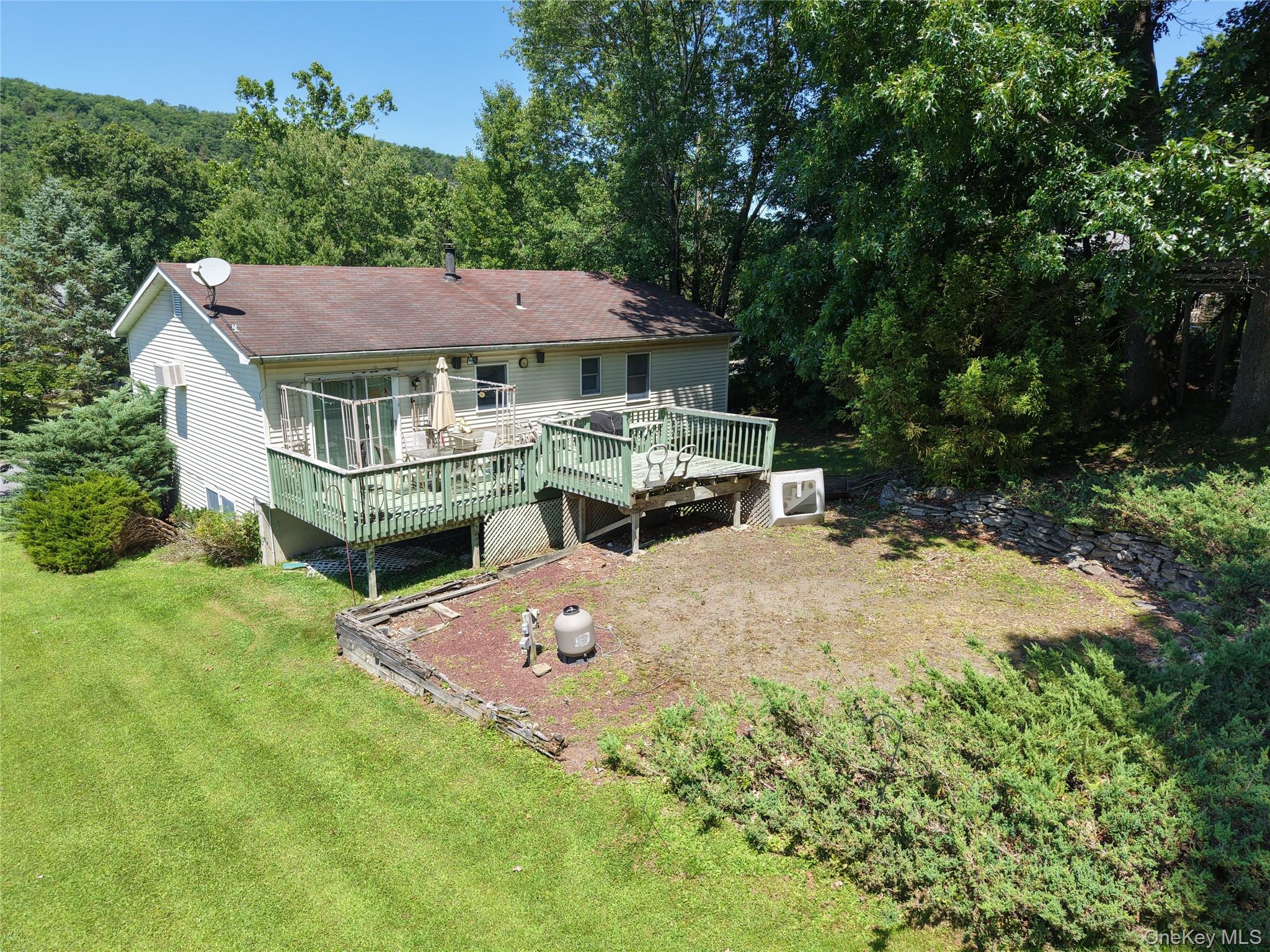 10 Andre Drive – For Sale photo 18