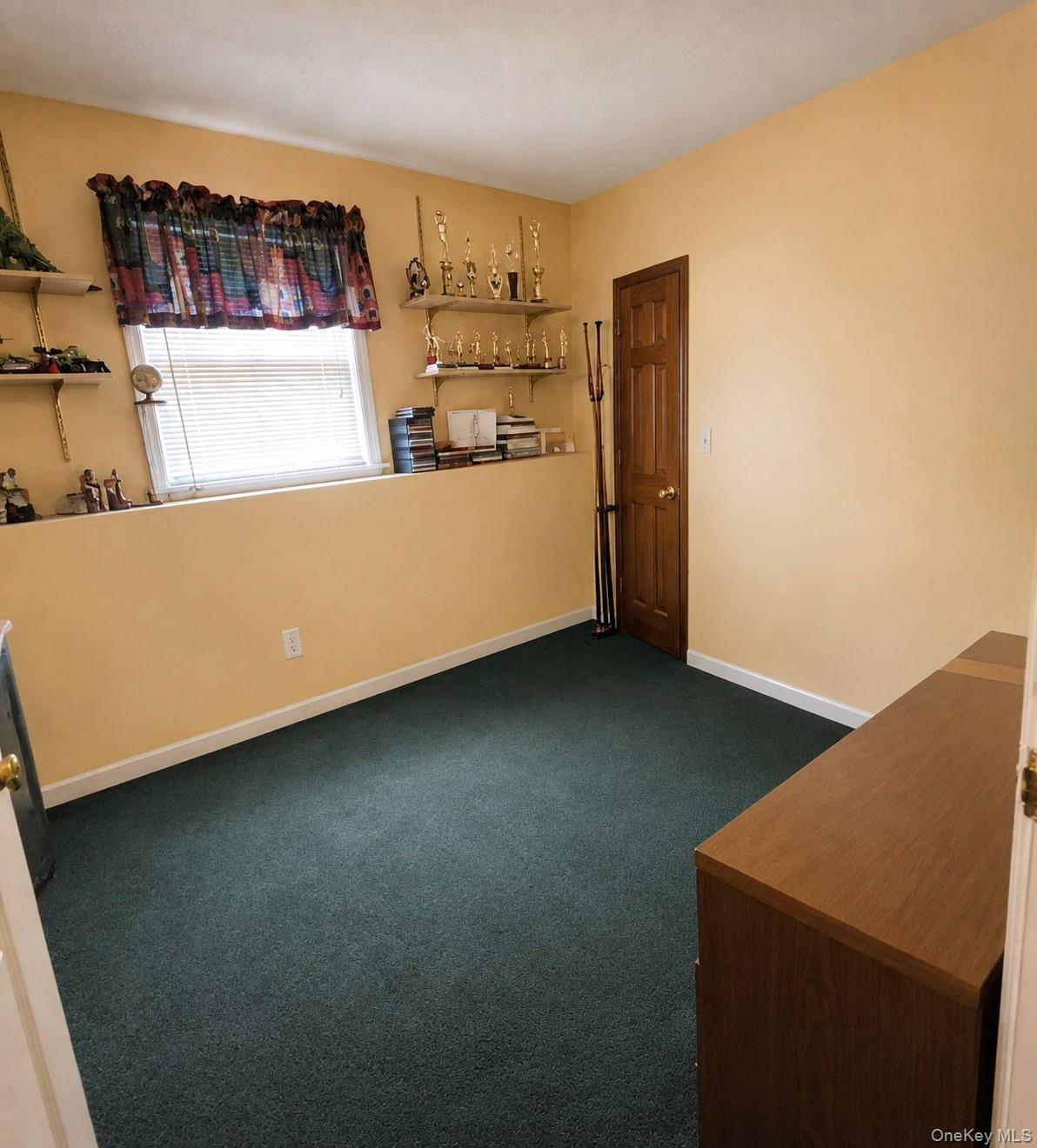 10 Andre Drive – For Sale photo 16