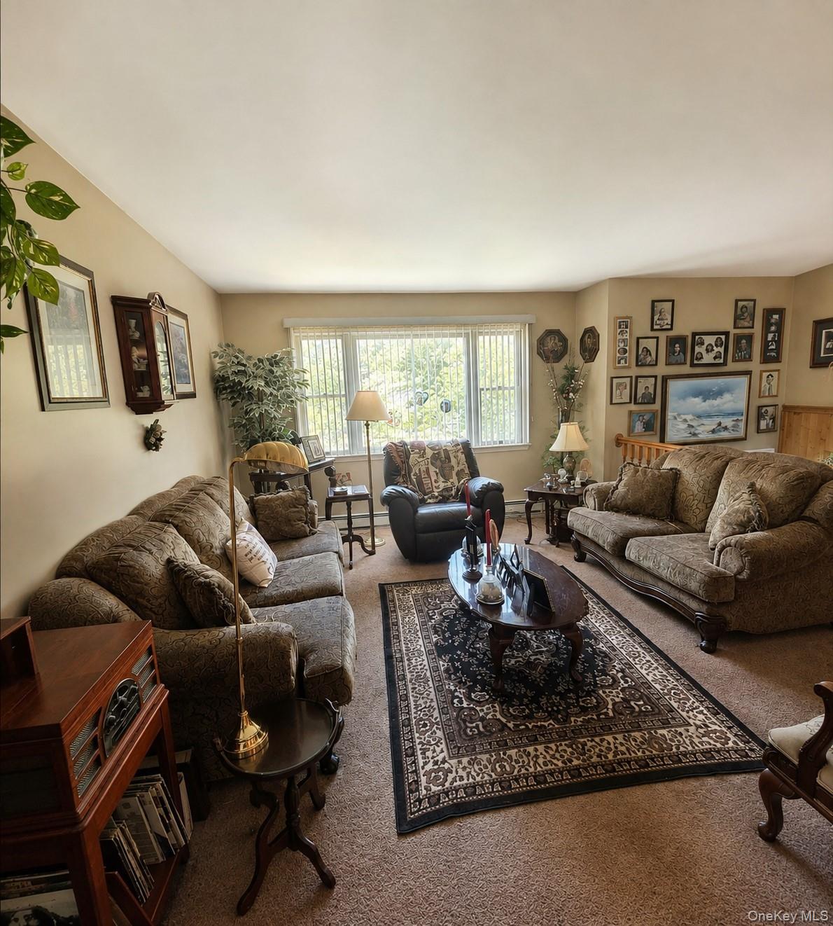 10 Andre Drive – For Sale photo 6