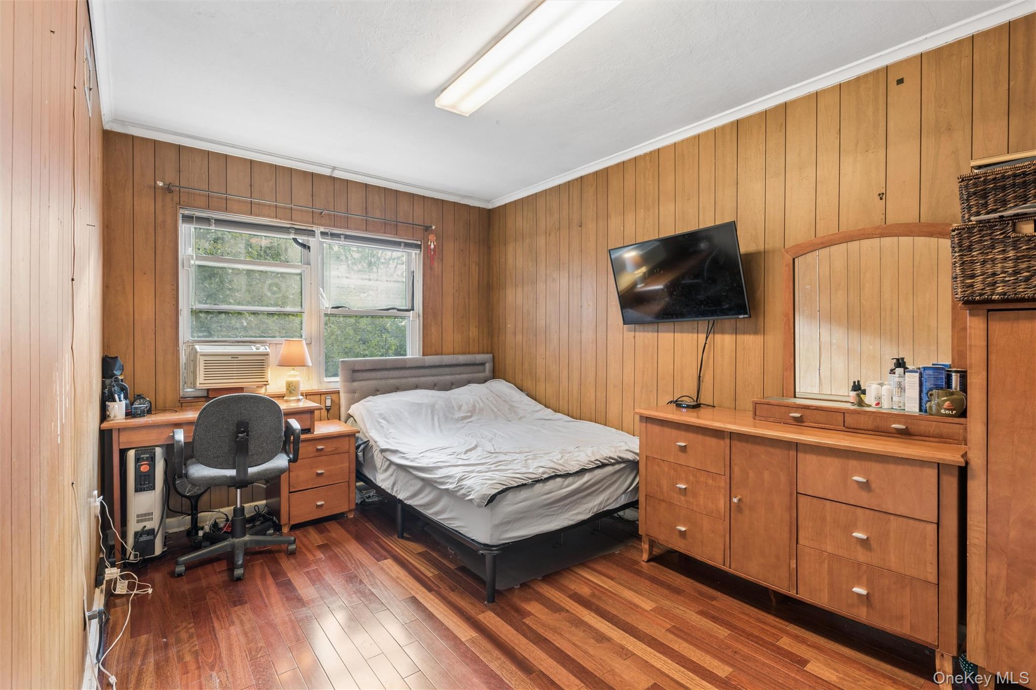 6911 Springfield Boulevard – For Sale photo 7