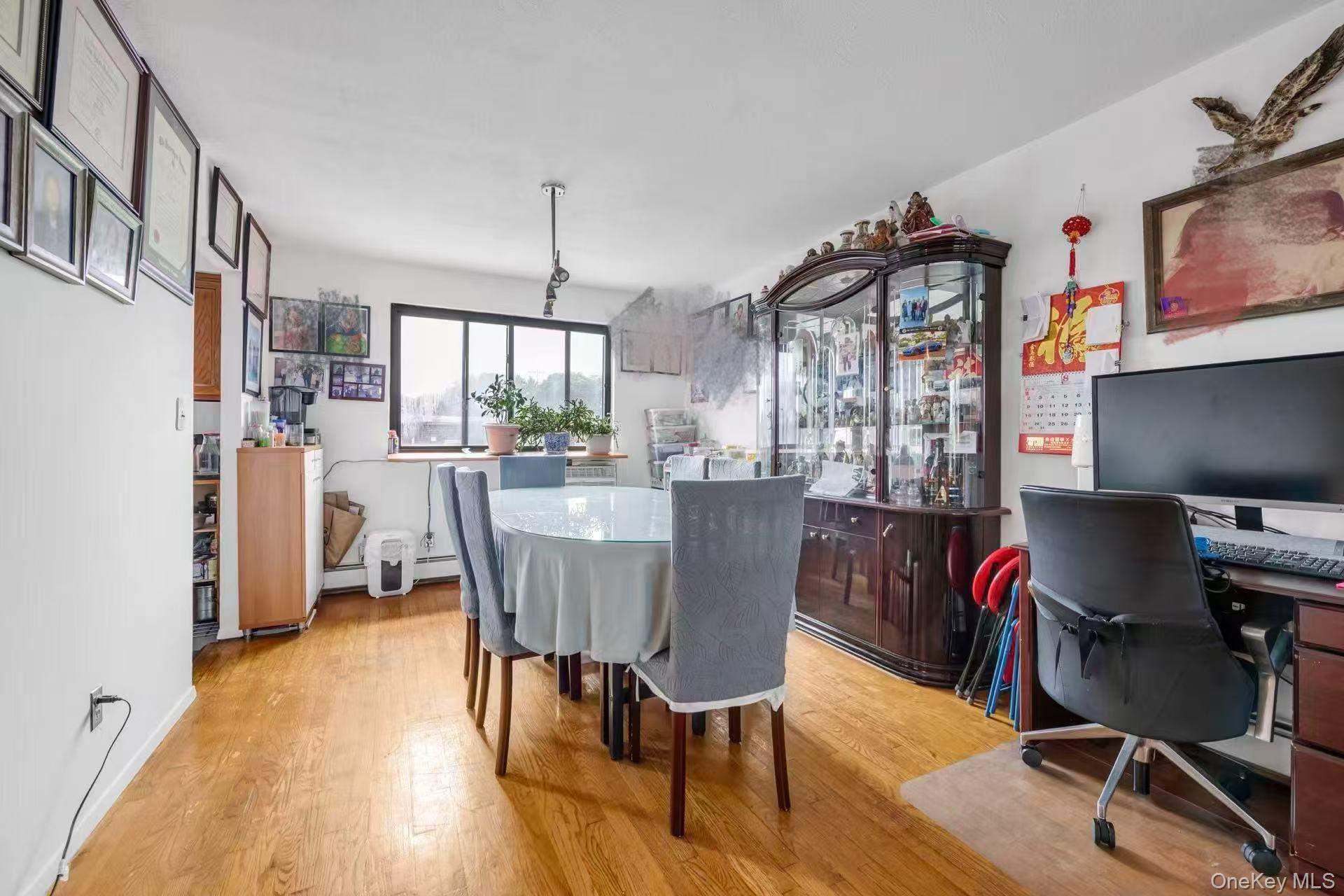 74-49 Calamus Avenue, Unit 51 photo 3