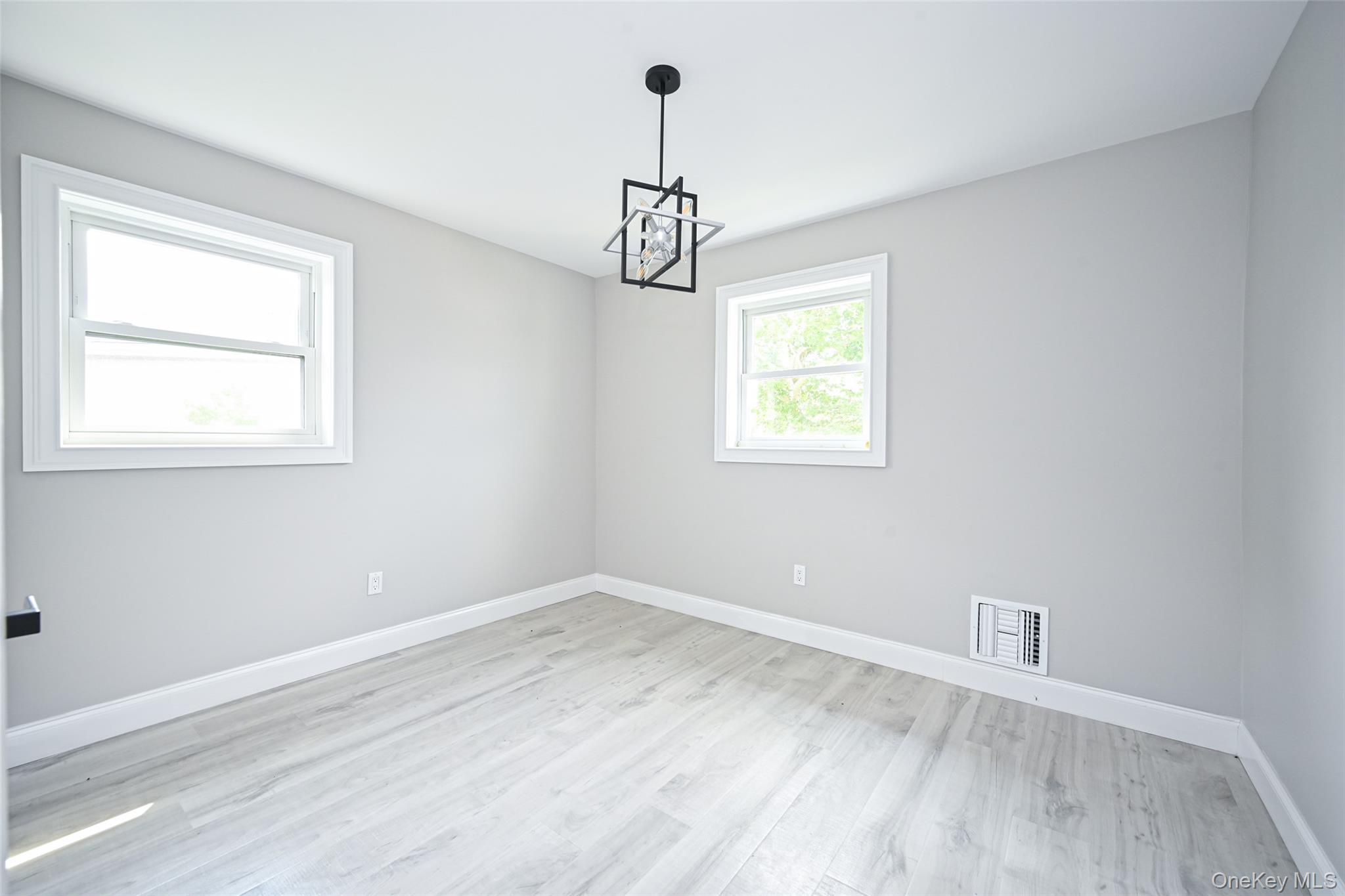 13-15 143rd Street – For Sale photo 16