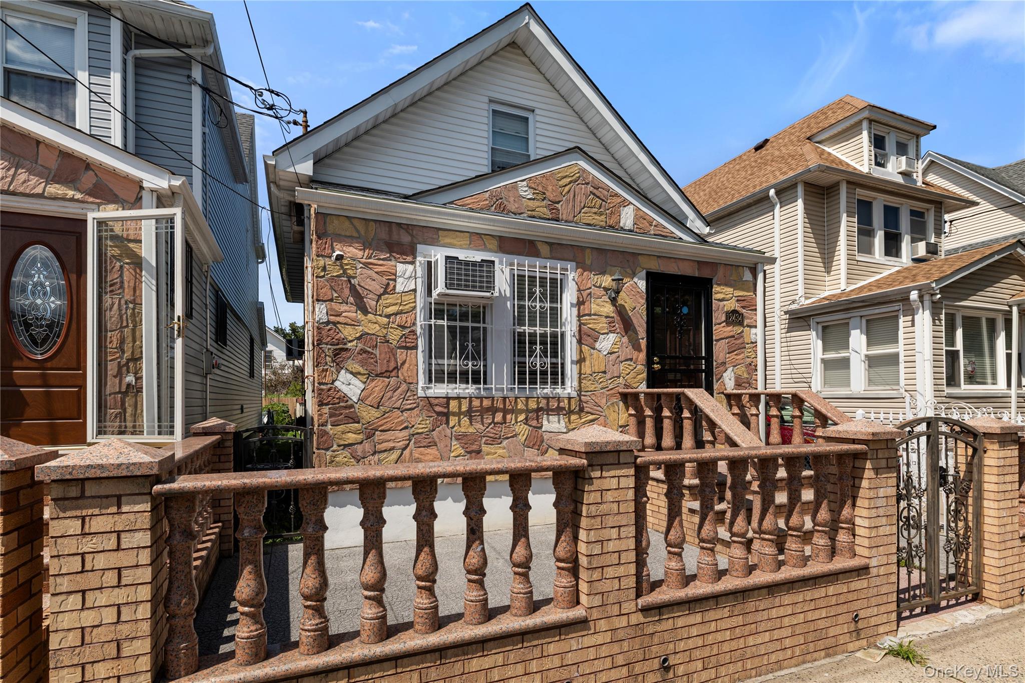 124-34 135th Place – For Sale photo 21