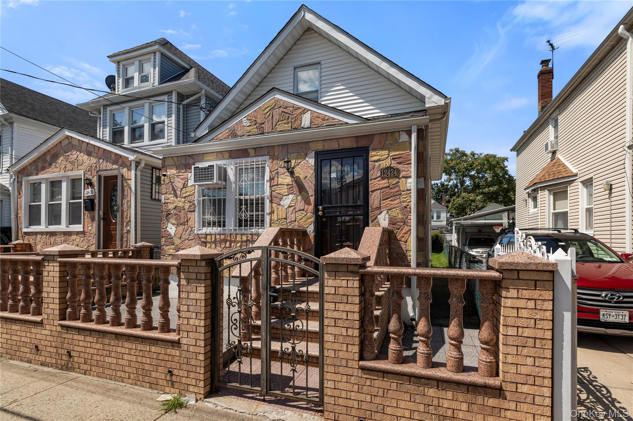 124-34 135th Place – For Sale photo 4