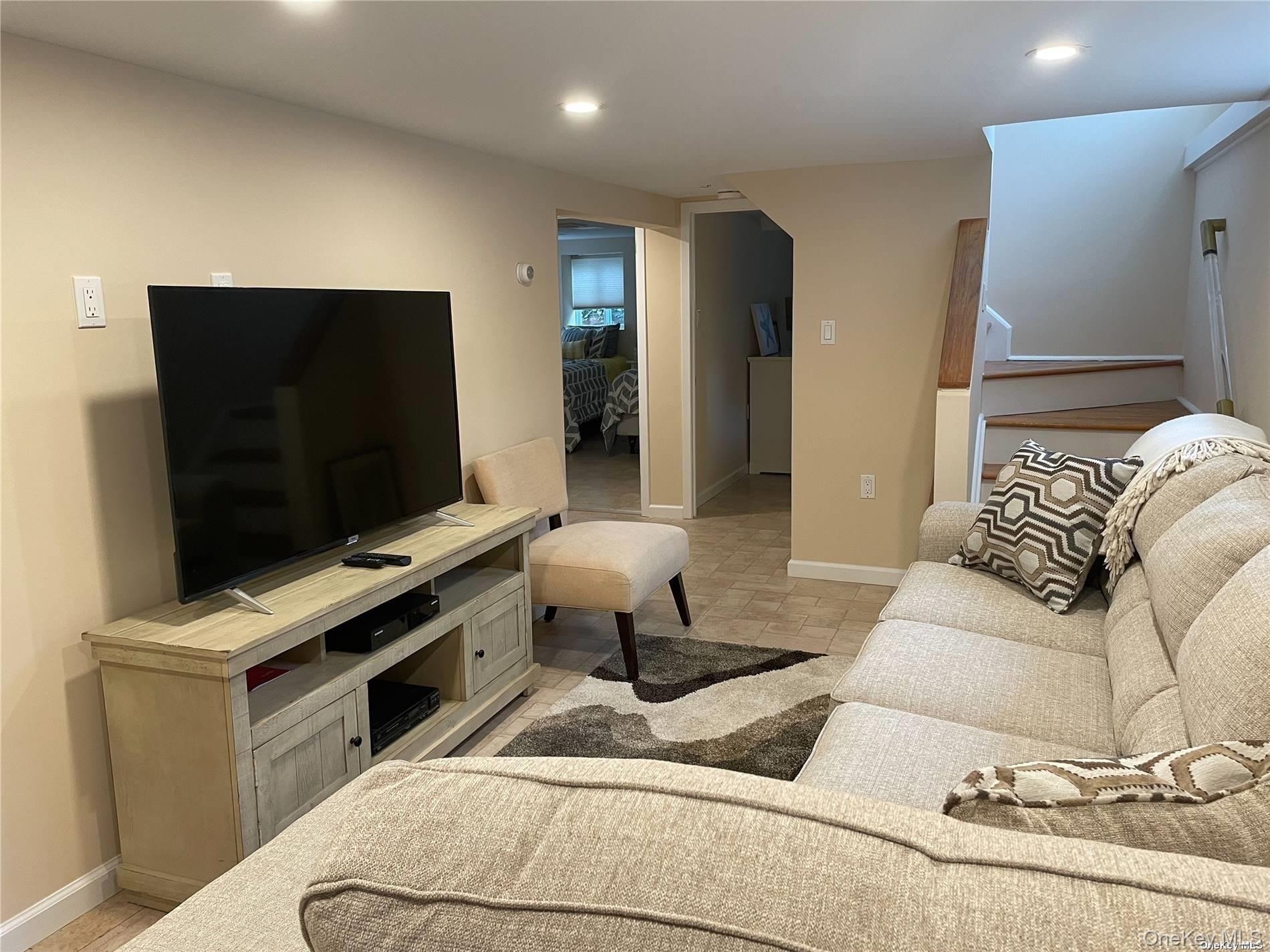 40 Malone Avenue – For Rent photo 16