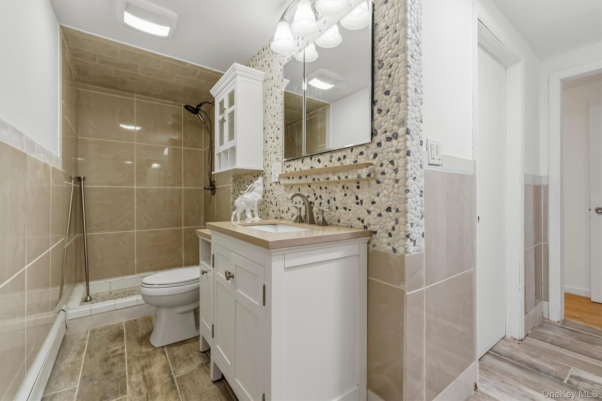 24 Bell Air Lane – For Sale photo 26