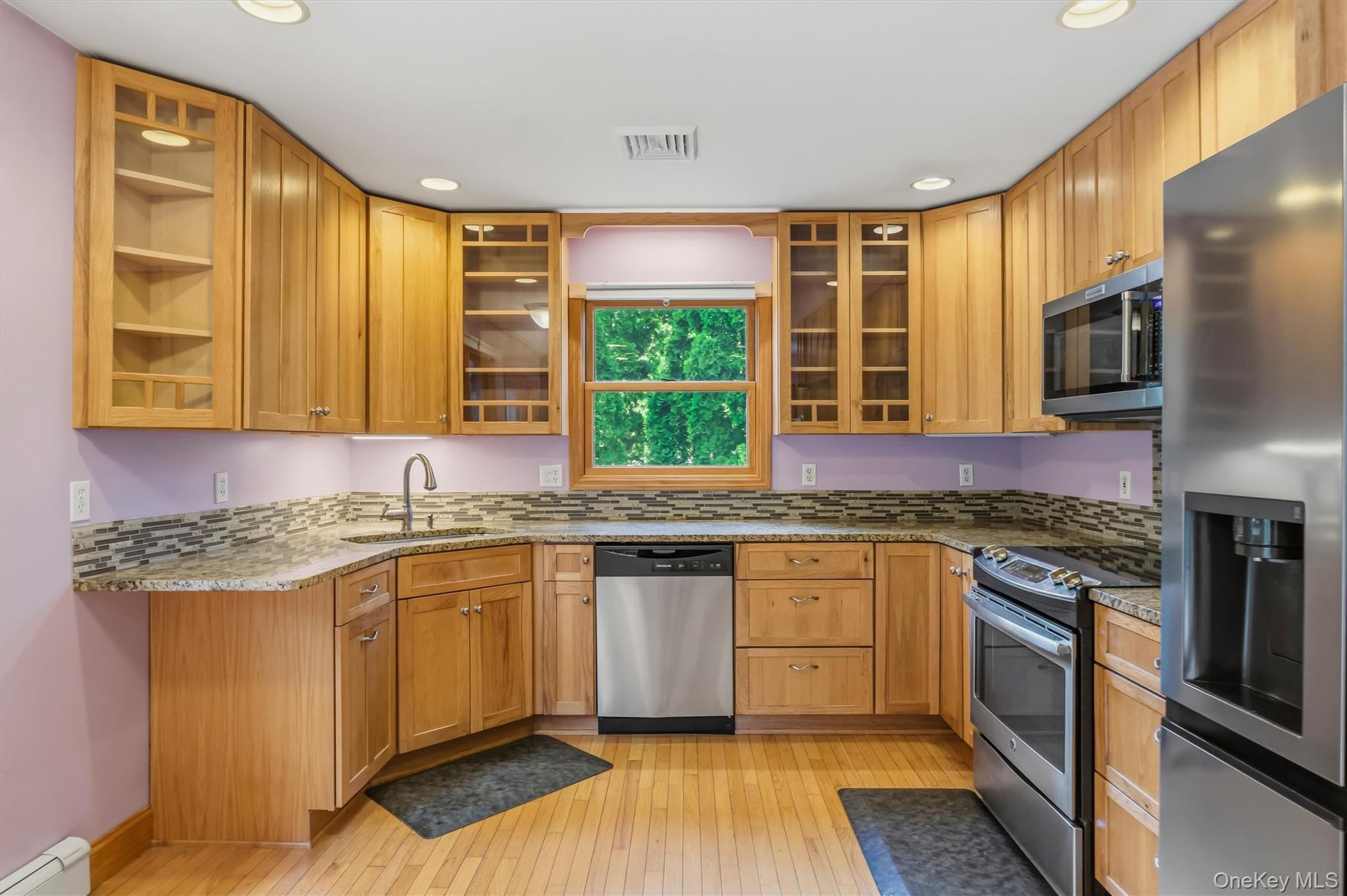 24 Bell Air Lane – For Sale photo 11