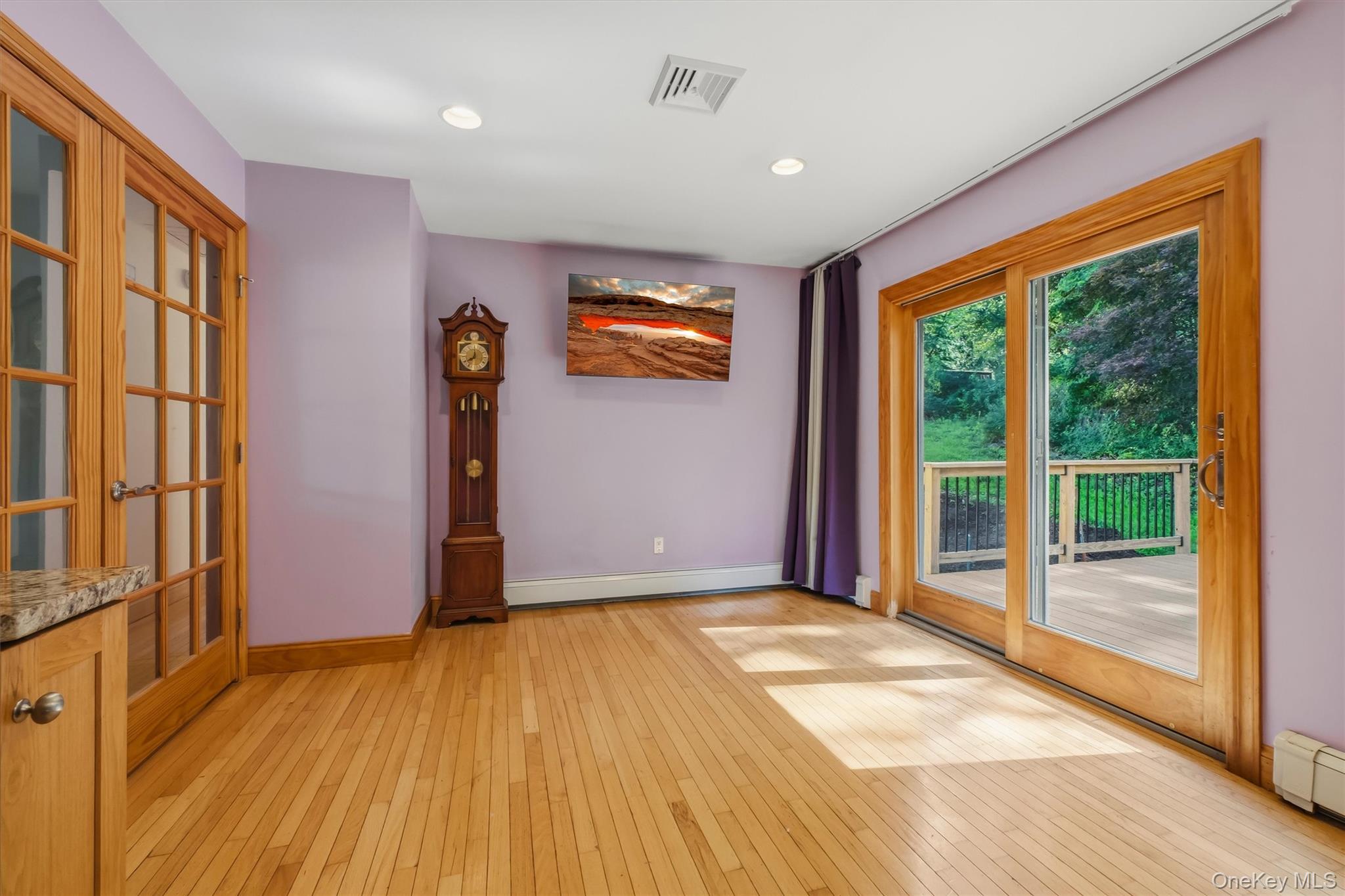 24 Bell Air Lane – For Sale photo 9