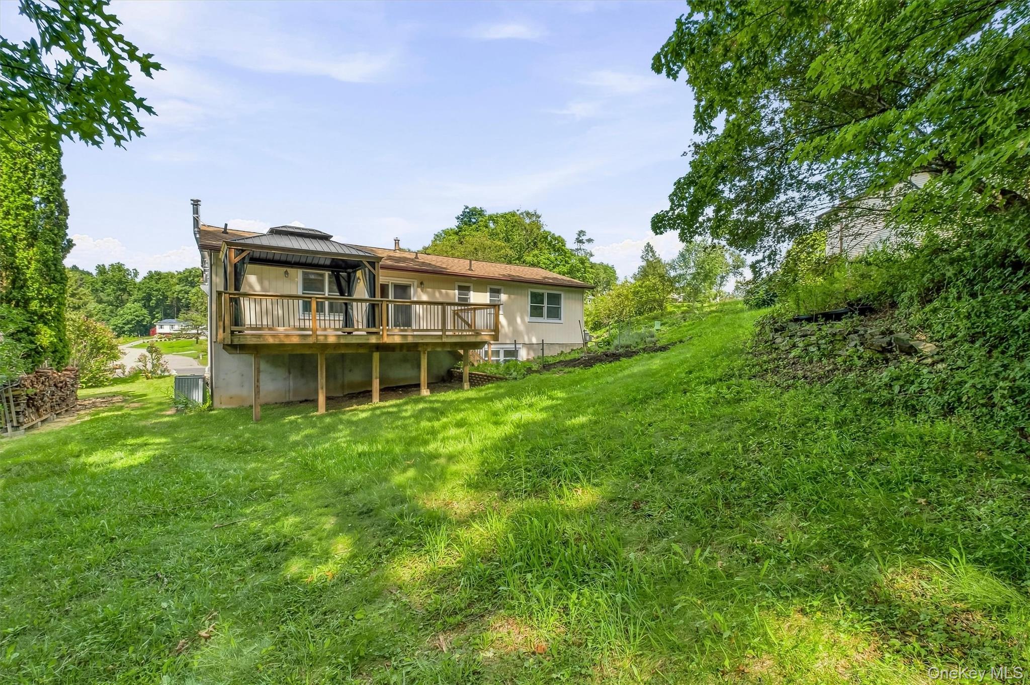 24 Bell Air Lane – For Sale photo 34