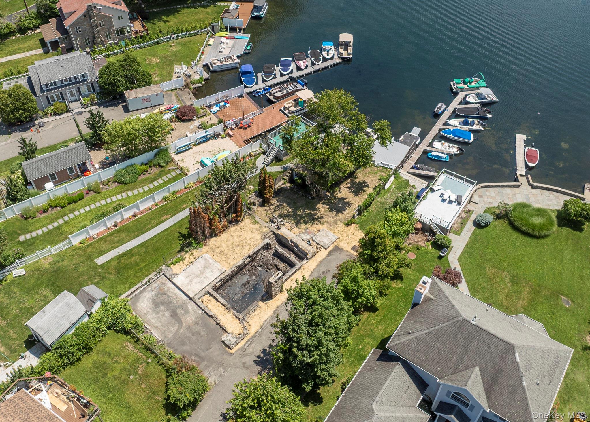 68 W Lake Boulevard – For Sale photo 3