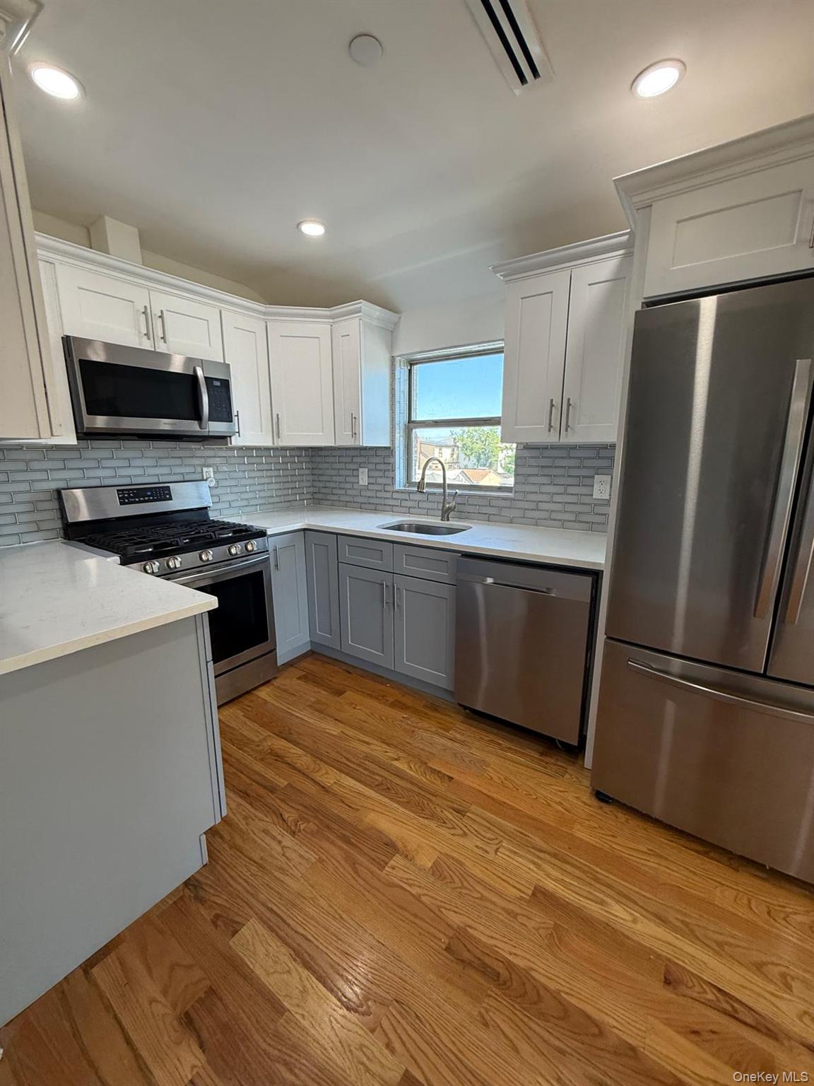 13421 158th Street, Unit 2 photo 2