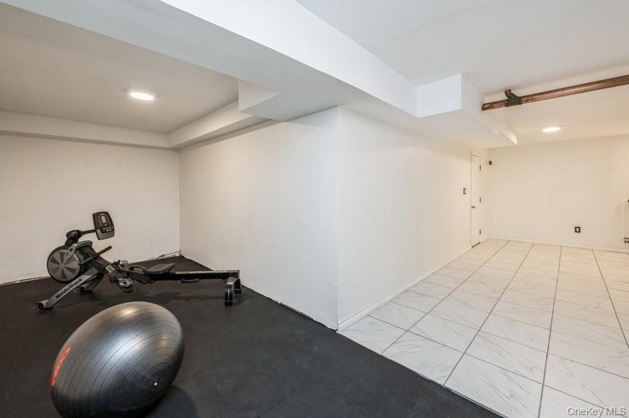 83 Krystal Drive – For Sale photo 17