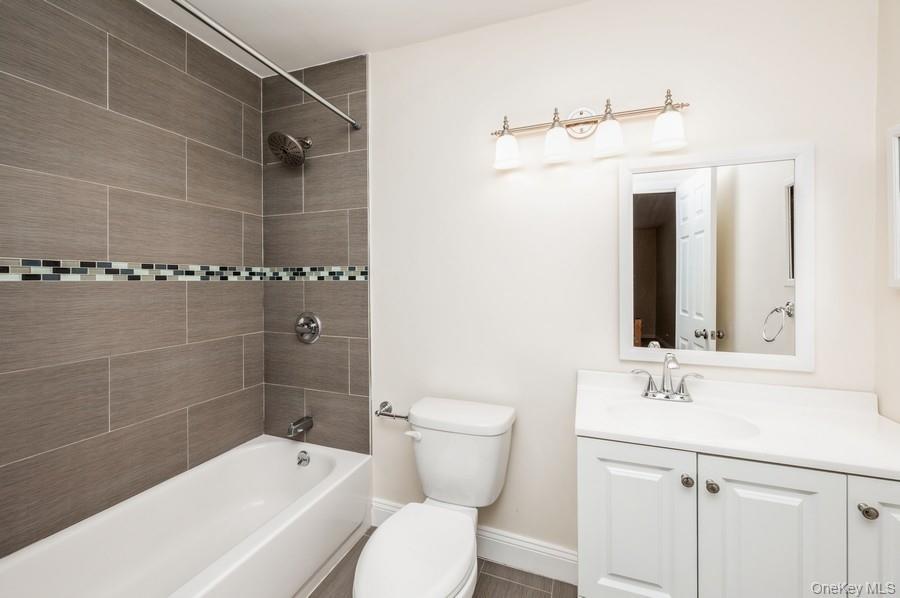 83 Krystal Drive – For Sale photo 11