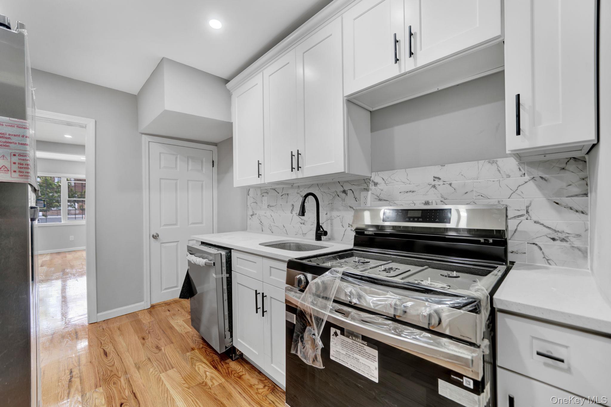 3004 Lasalle Avenue – For Sale photo 10