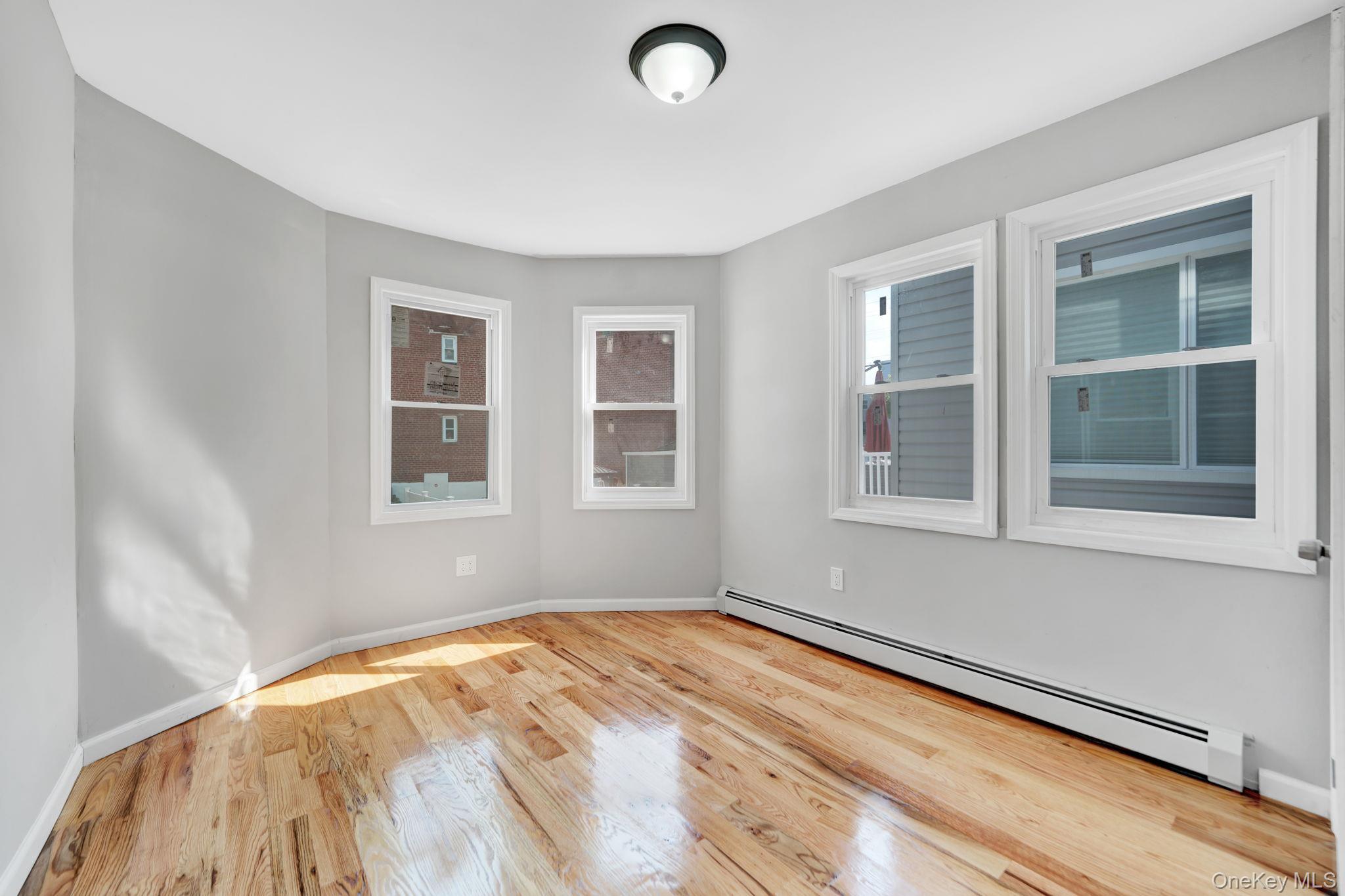 3004 Lasalle Avenue – For Sale photo 12
