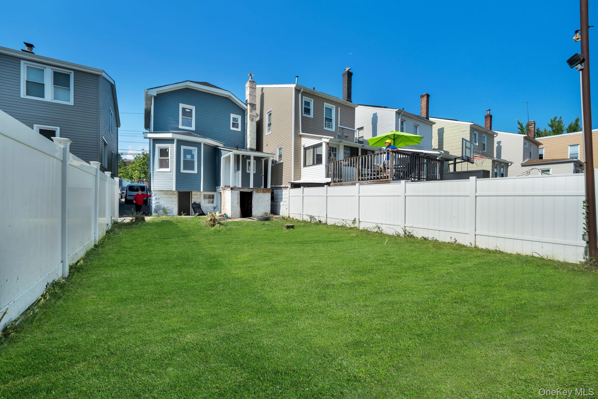 3004 Lasalle Avenue – For Sale photo 23