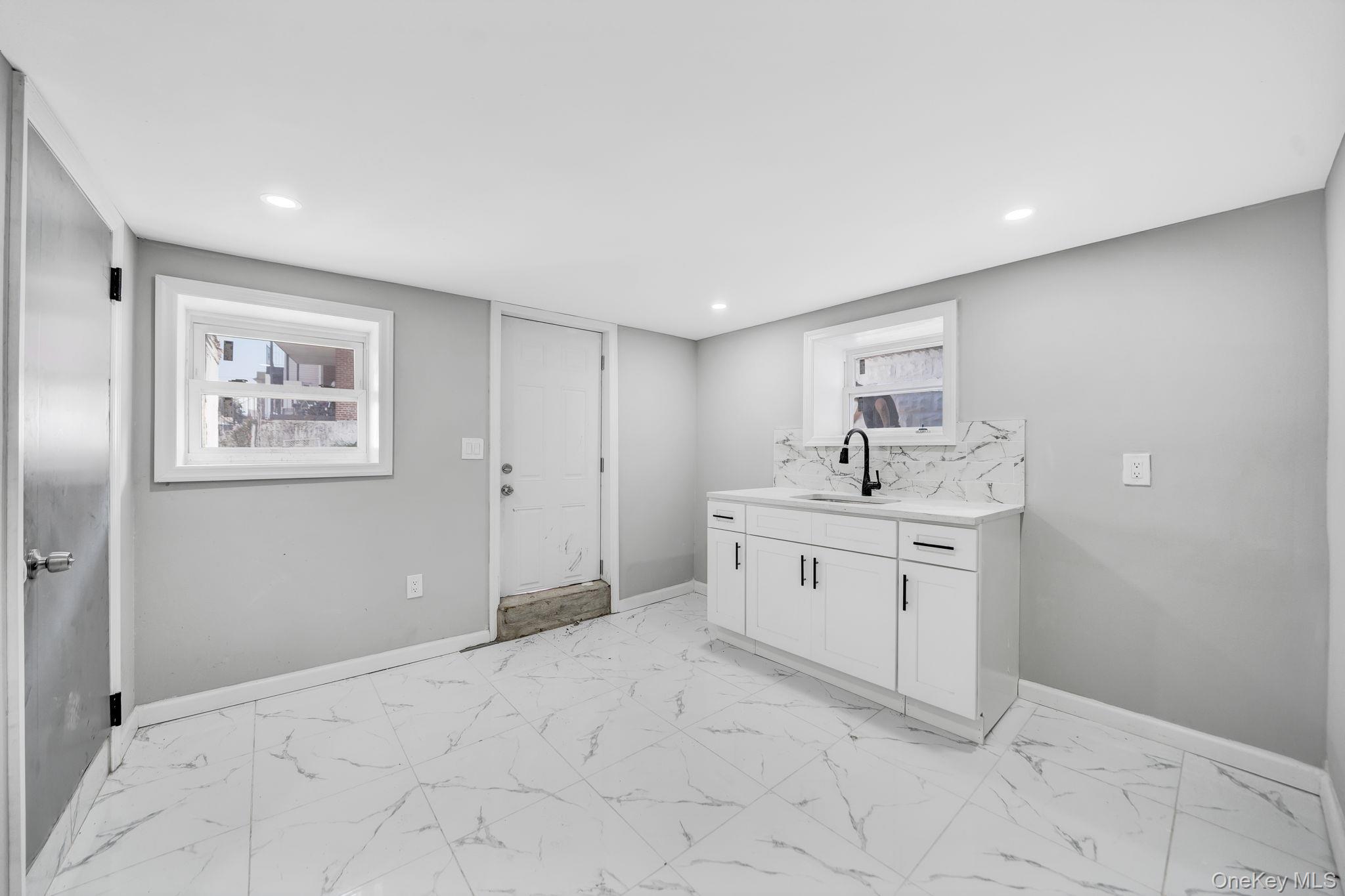3004 Lasalle Avenue – For Sale photo 20