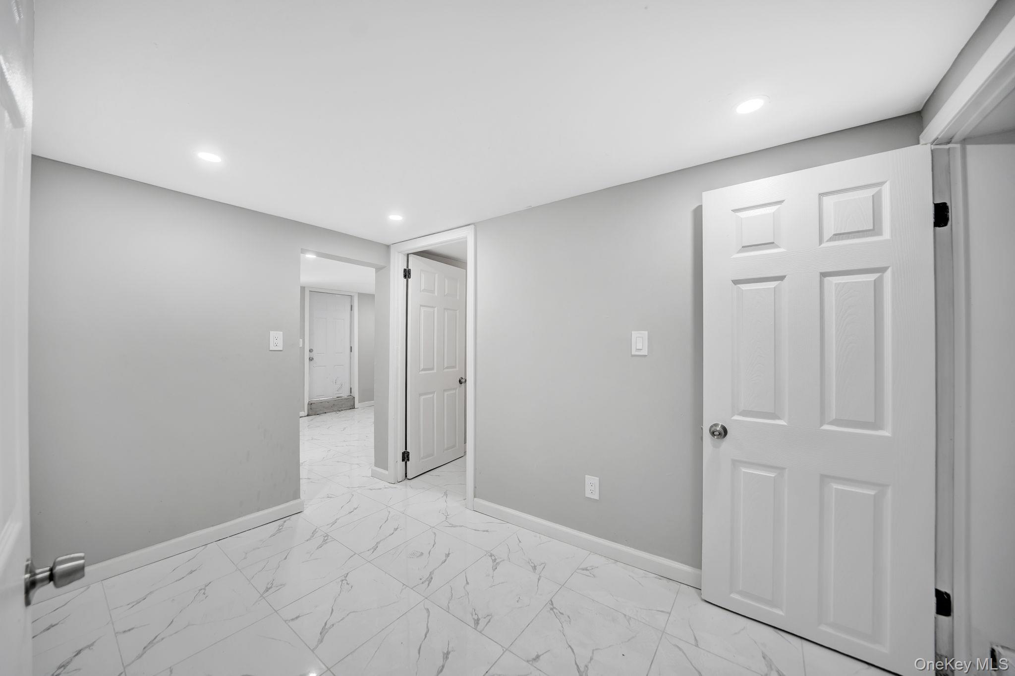 3004 Lasalle Avenue – For Sale photo 17