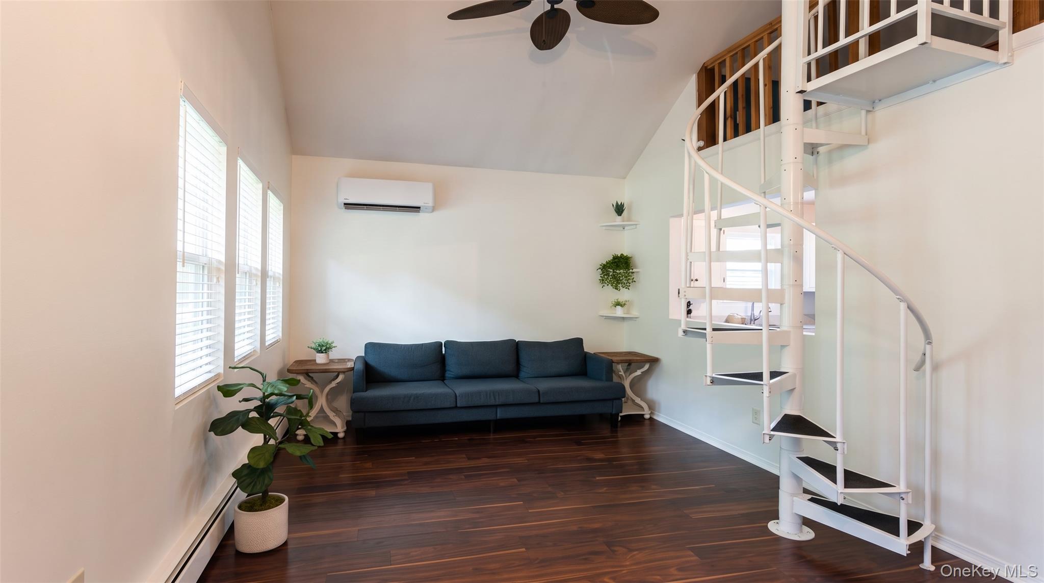 11 Huntington Road – For Sale photo 6