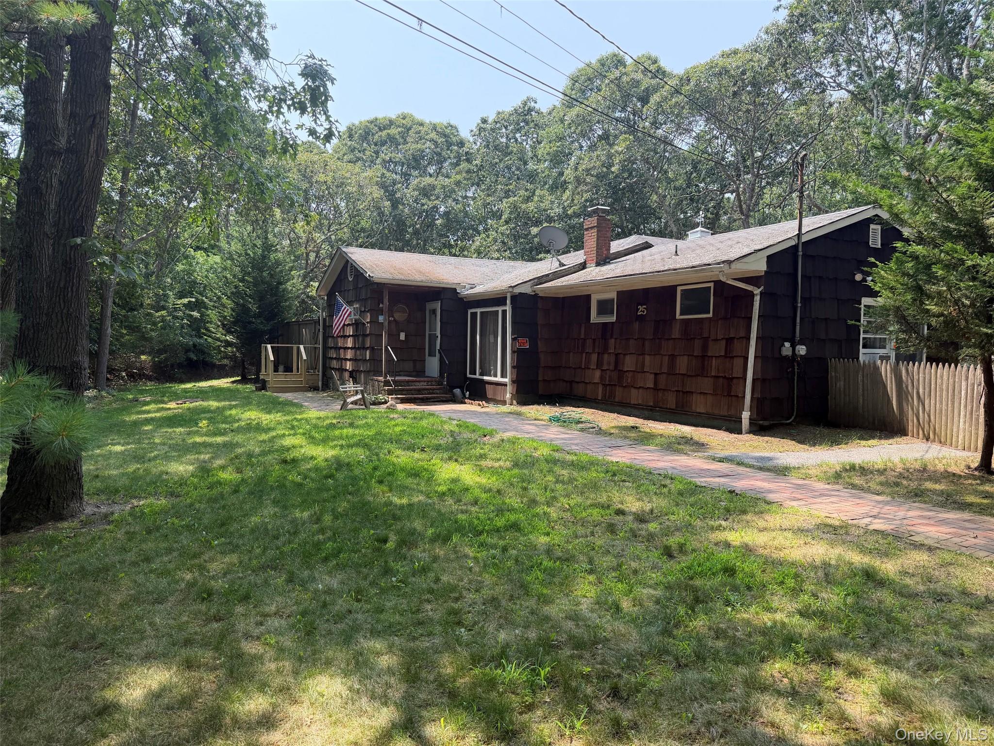 25 Columbia Avenue – For Rent photo 2