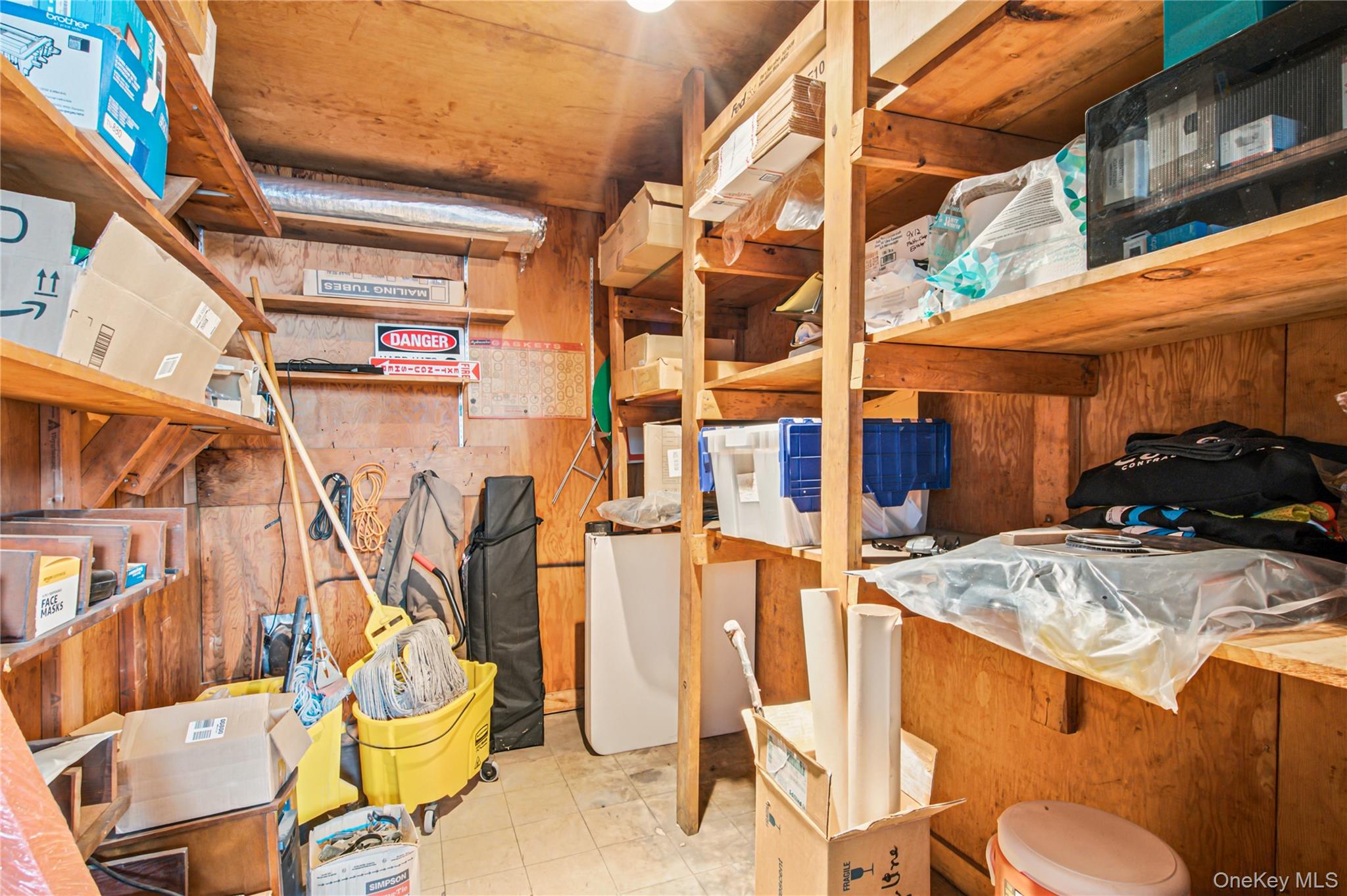 152 Railroad Street – For Sale photo 13
