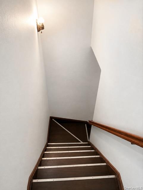 960 E 101st Street – For Sale photo 11