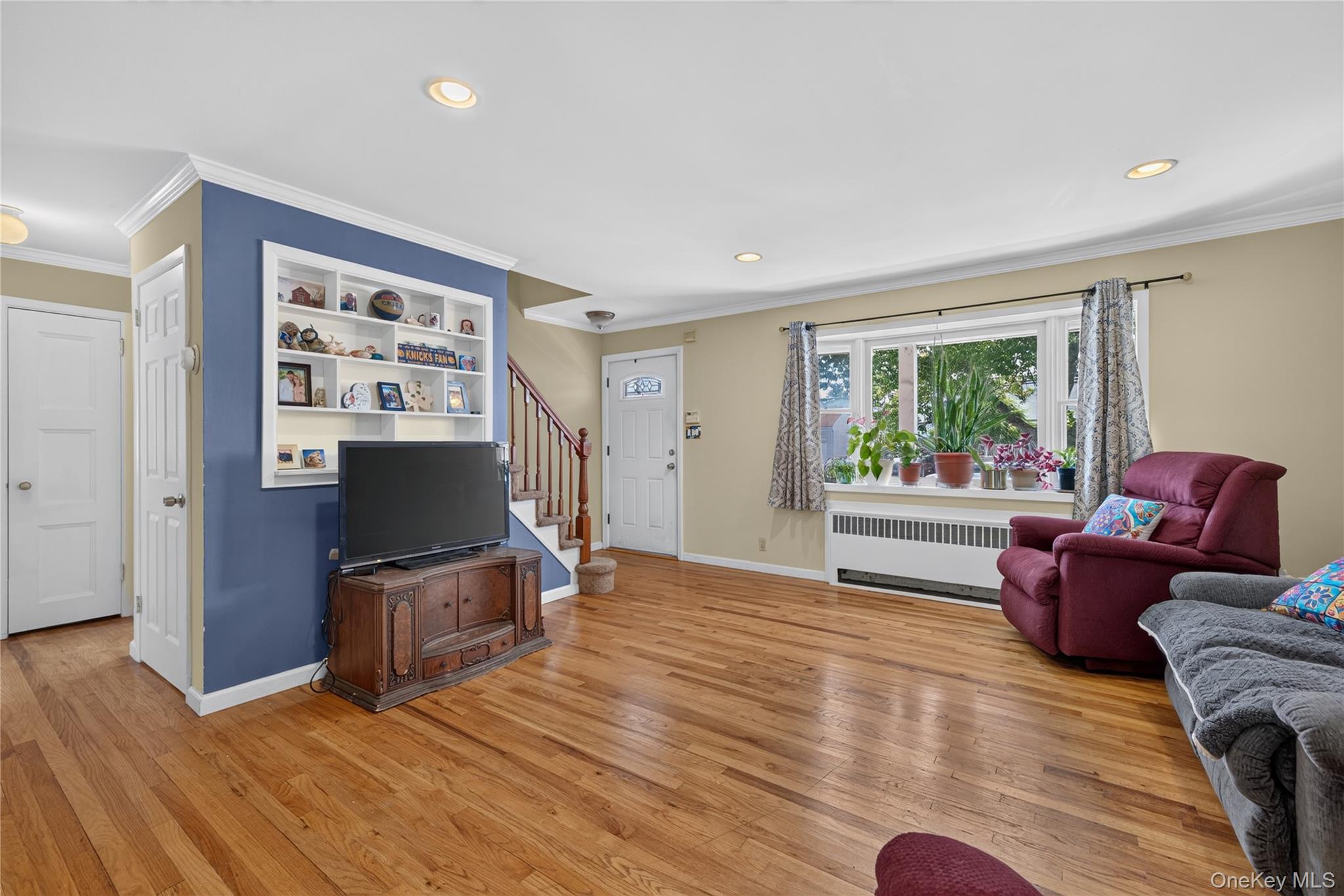 88 Crestwood Boulevard – For Sale photo 6