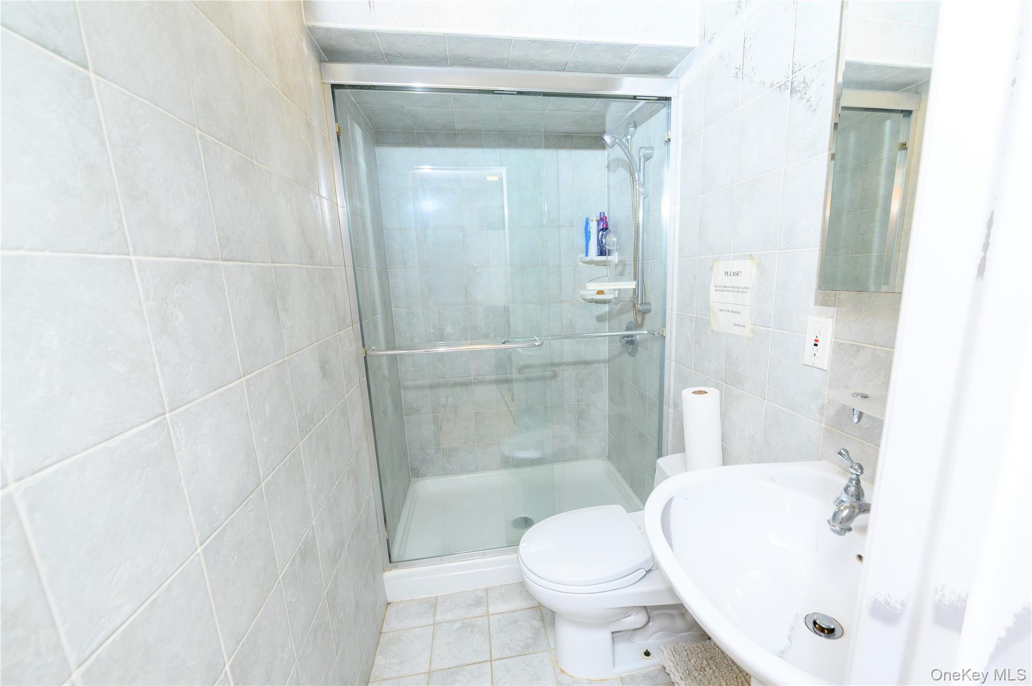 27-19 167 Street – For Sale photo 20
