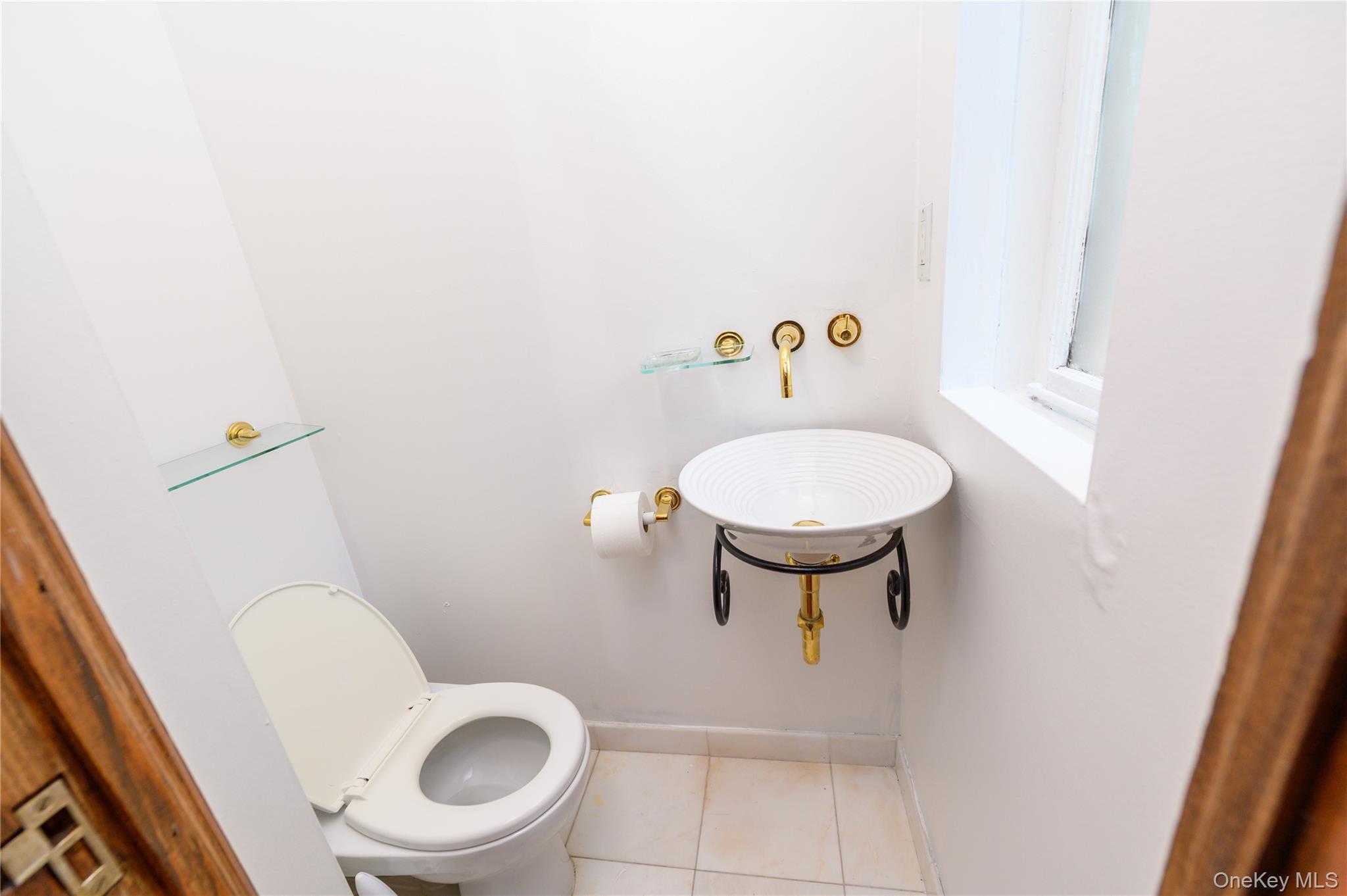 27-19 167 Street – For Sale photo 9