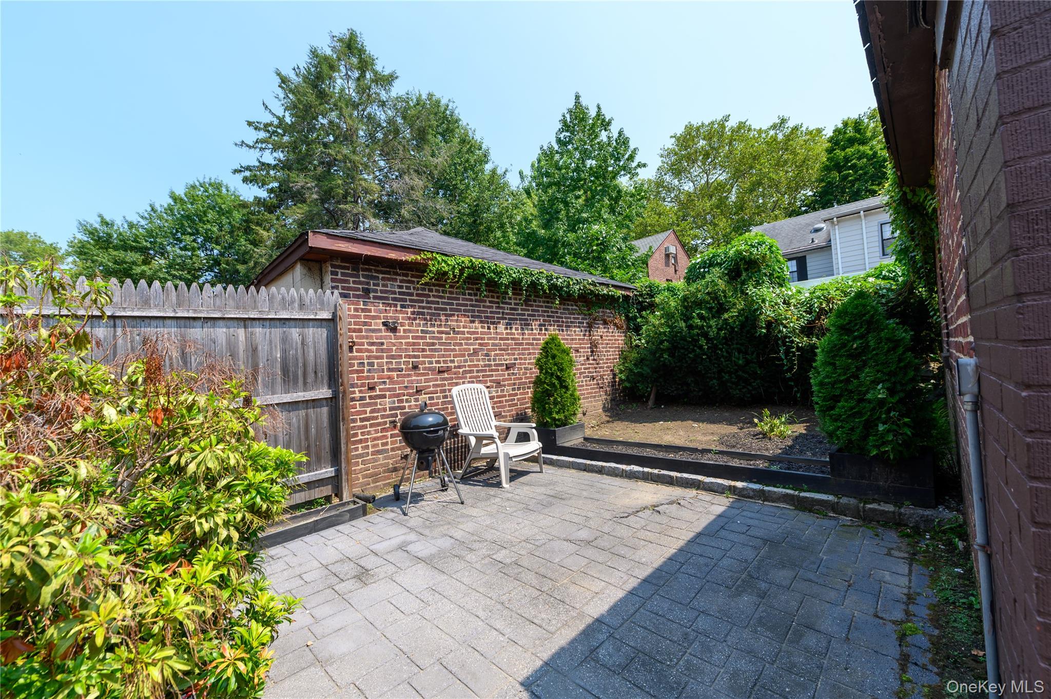 27-19 167 Street – For Sale photo 24