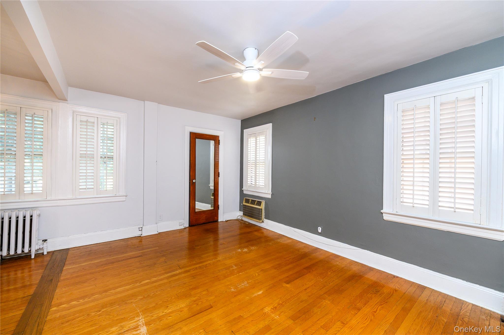 27-19 167 Street – For Sale photo 10