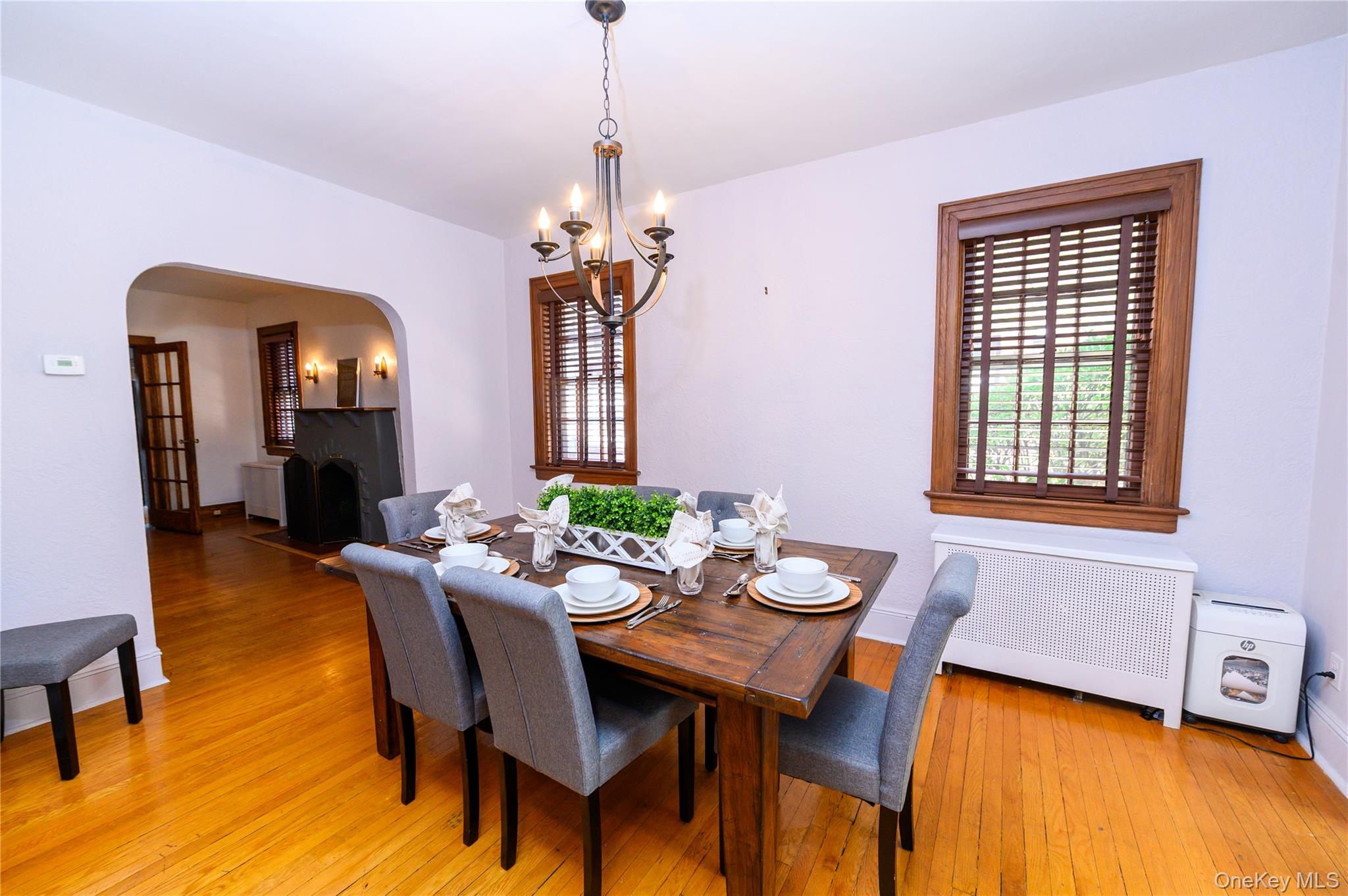 27-19 167 Street – For Sale photo 4