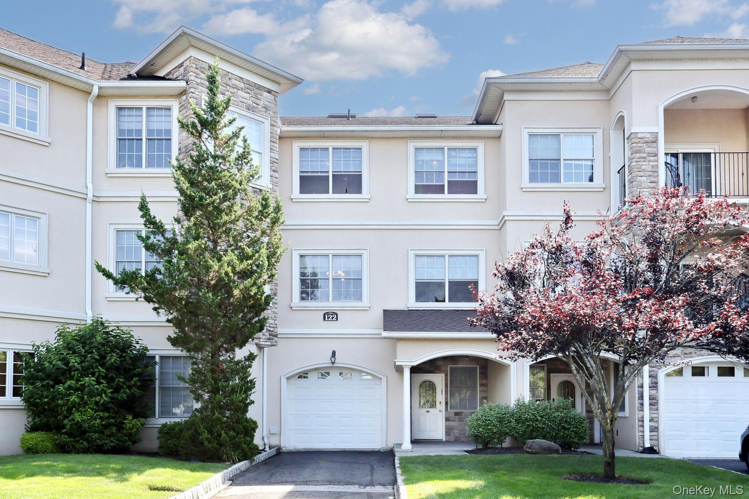 122 Bates Drive – For Sale