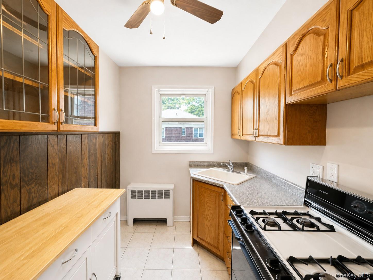 15-98 212 Street, Unit 276 photo 7