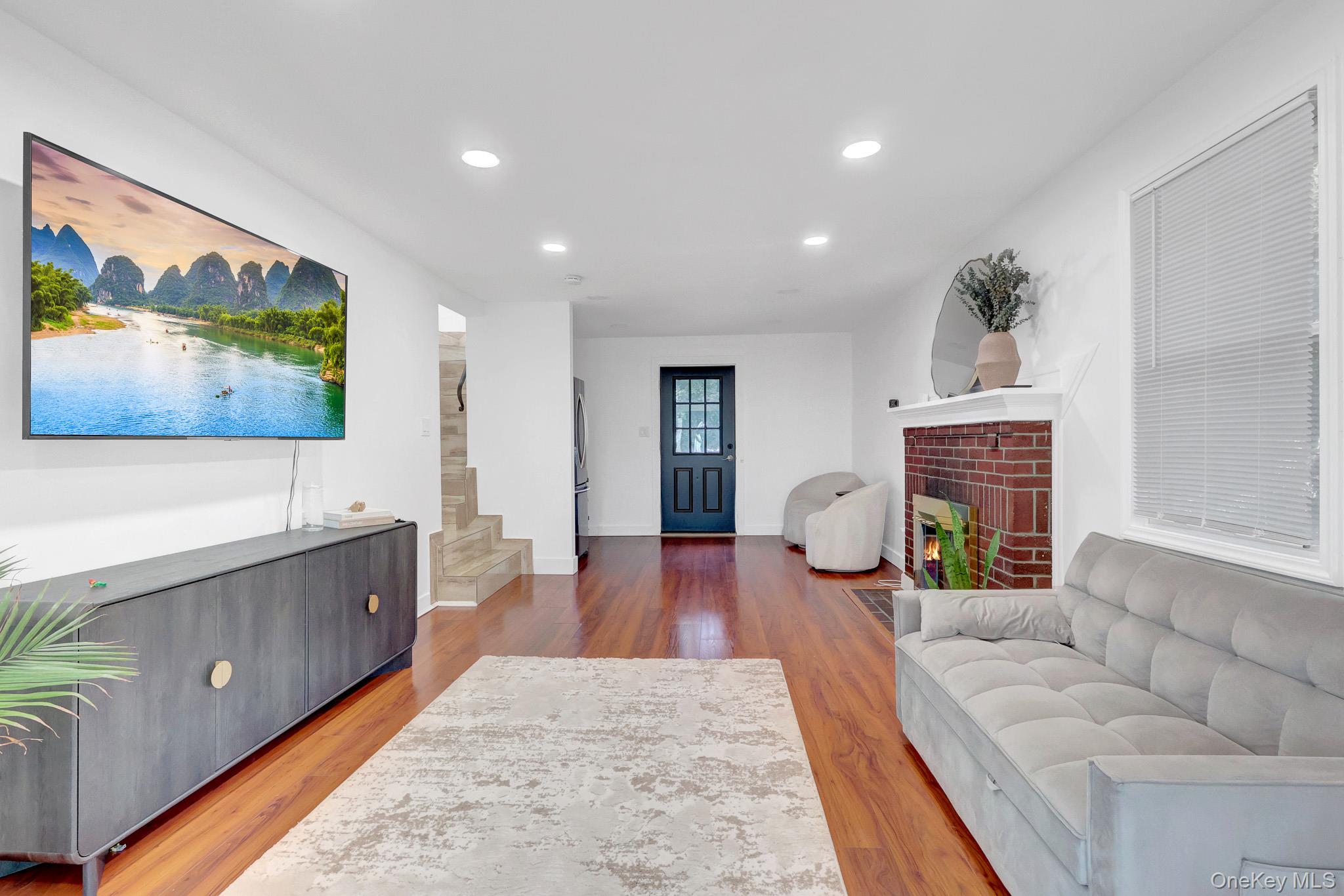 80 Noble Street – For Sale photo 3