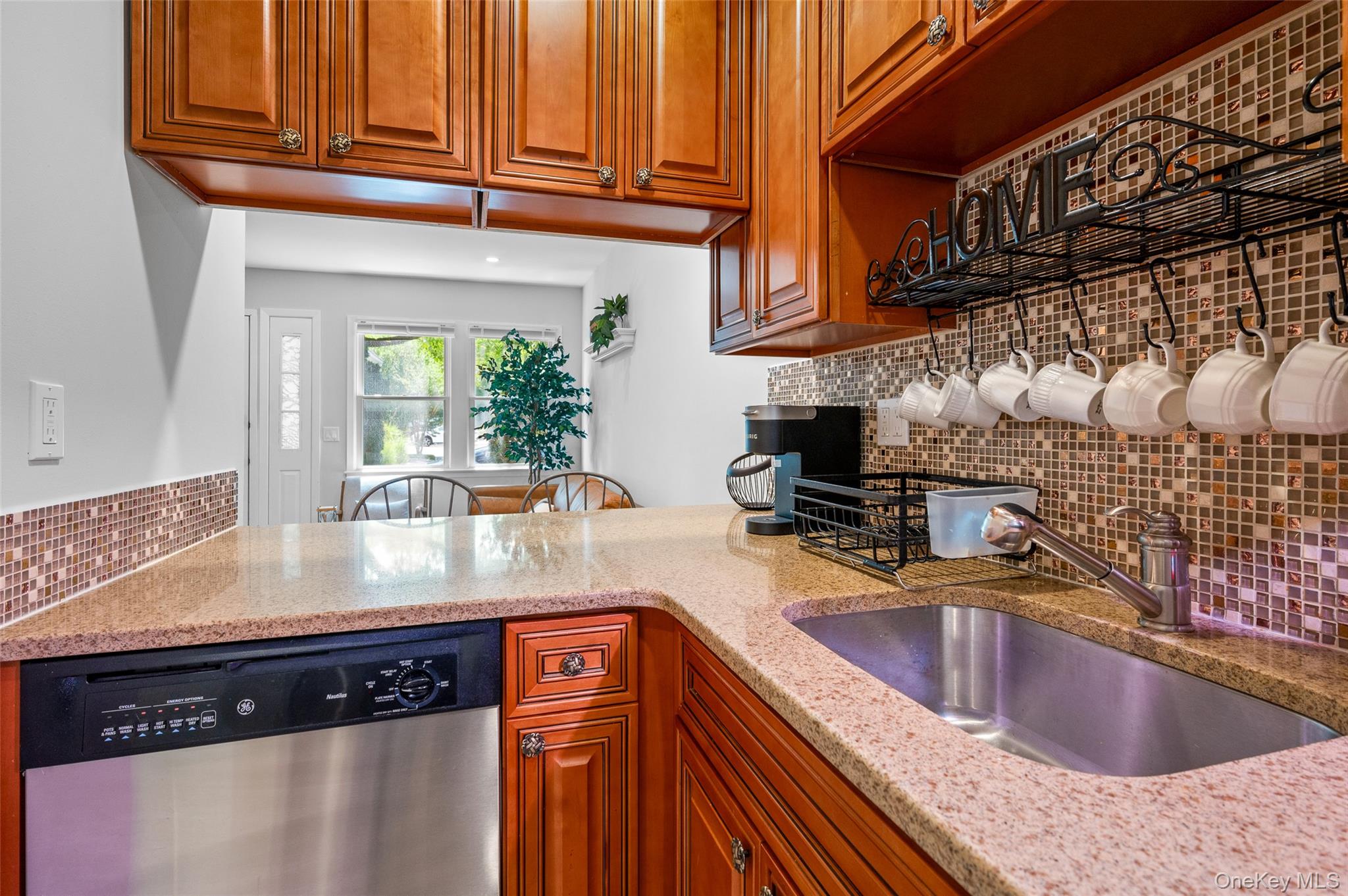 49 Canoe Place Rd – For Sale photo 6