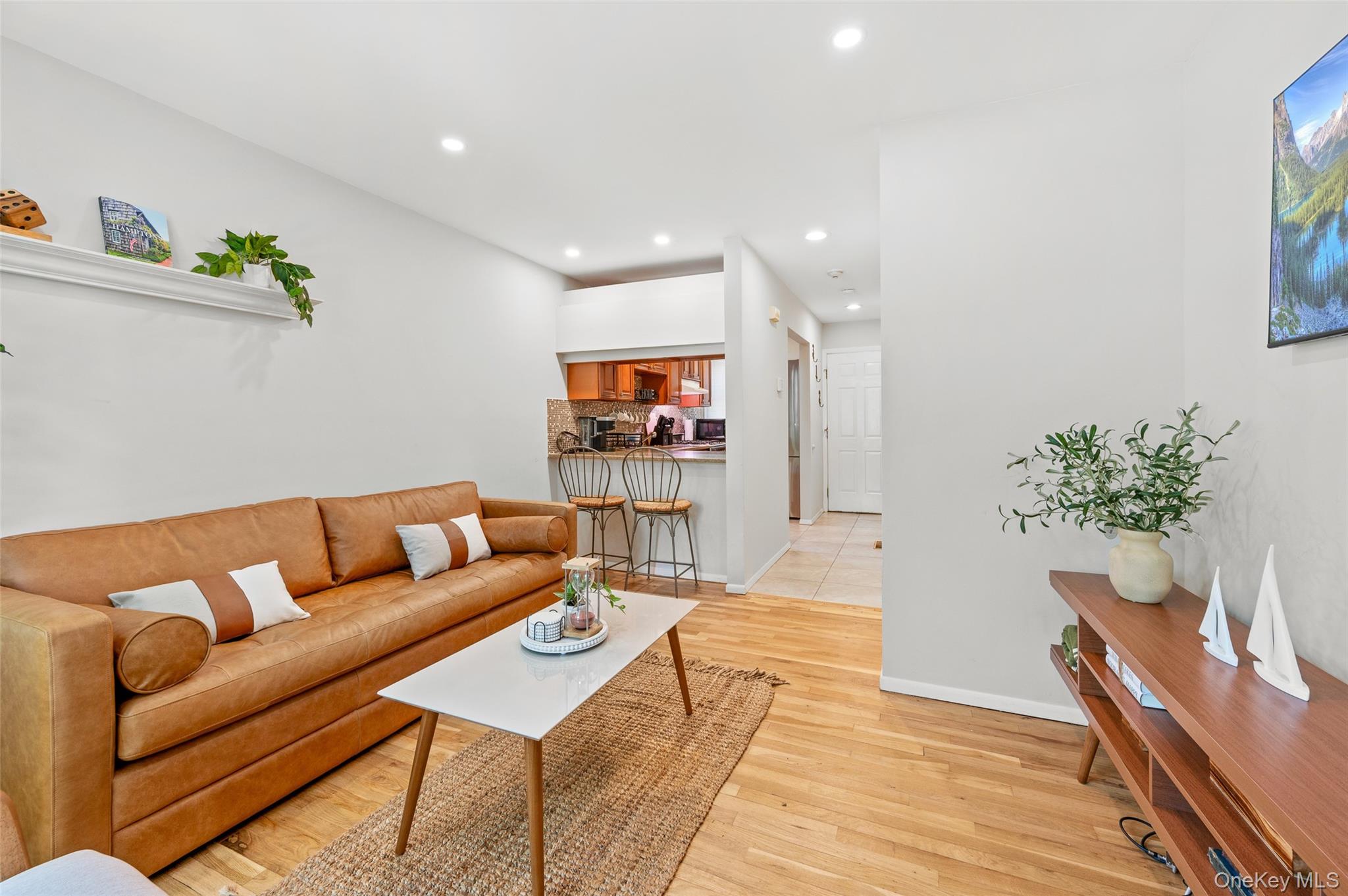 49 Canoe Place Rd – For Sale photo 8