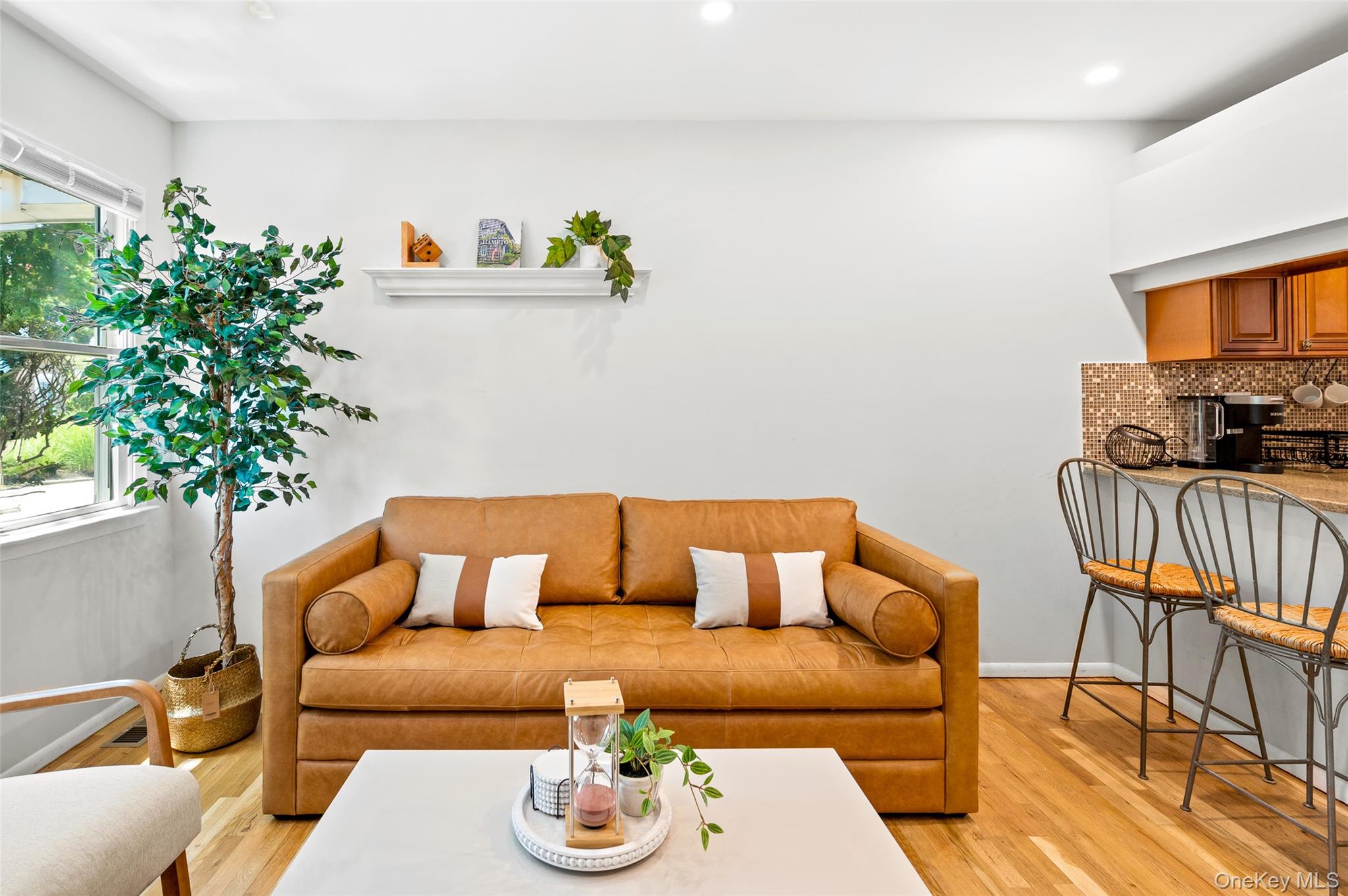 49 Canoe Place Rd – For Sale photo 10