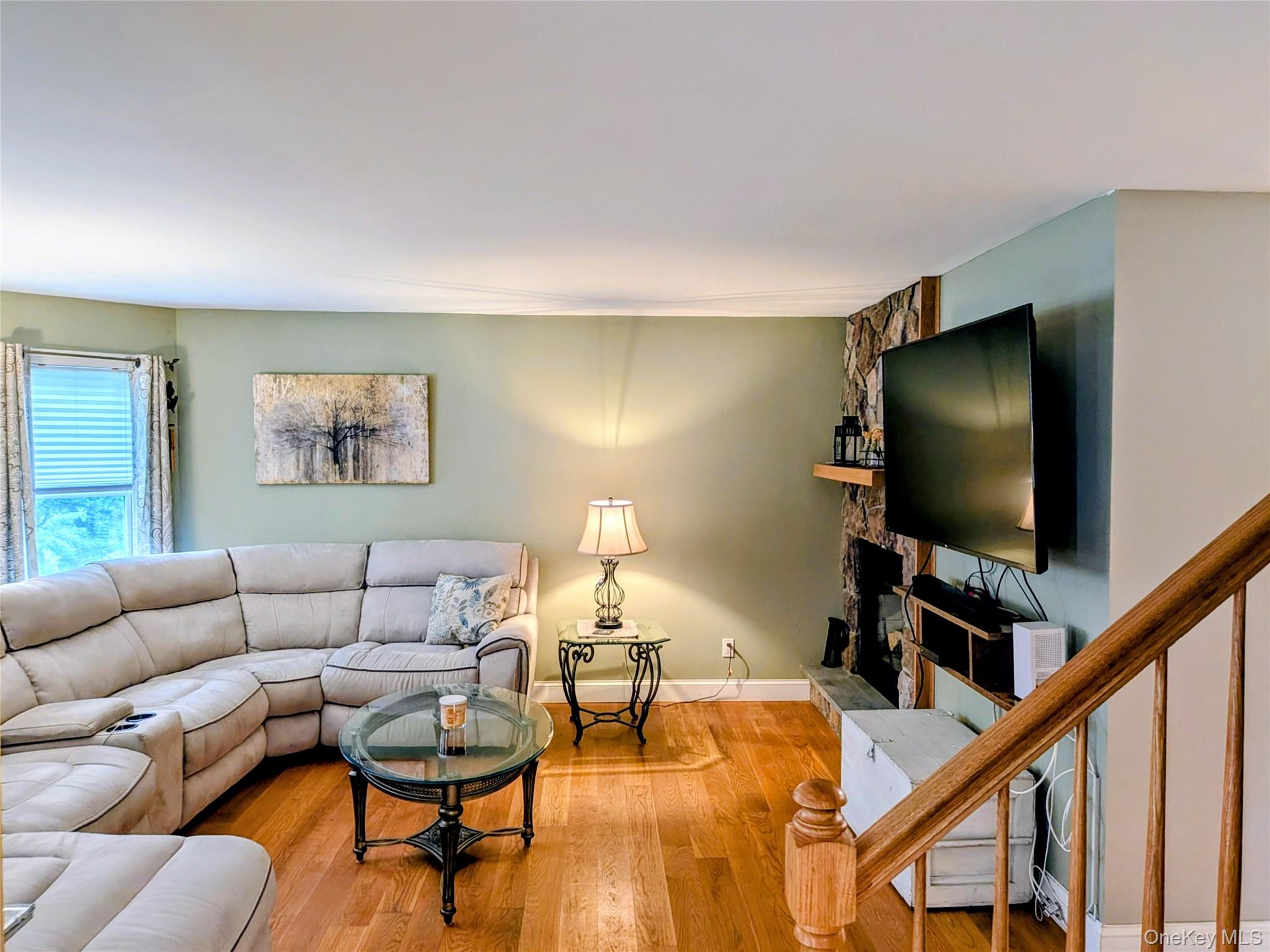 149 Grassy Pond Drive S – For Sale photo 2