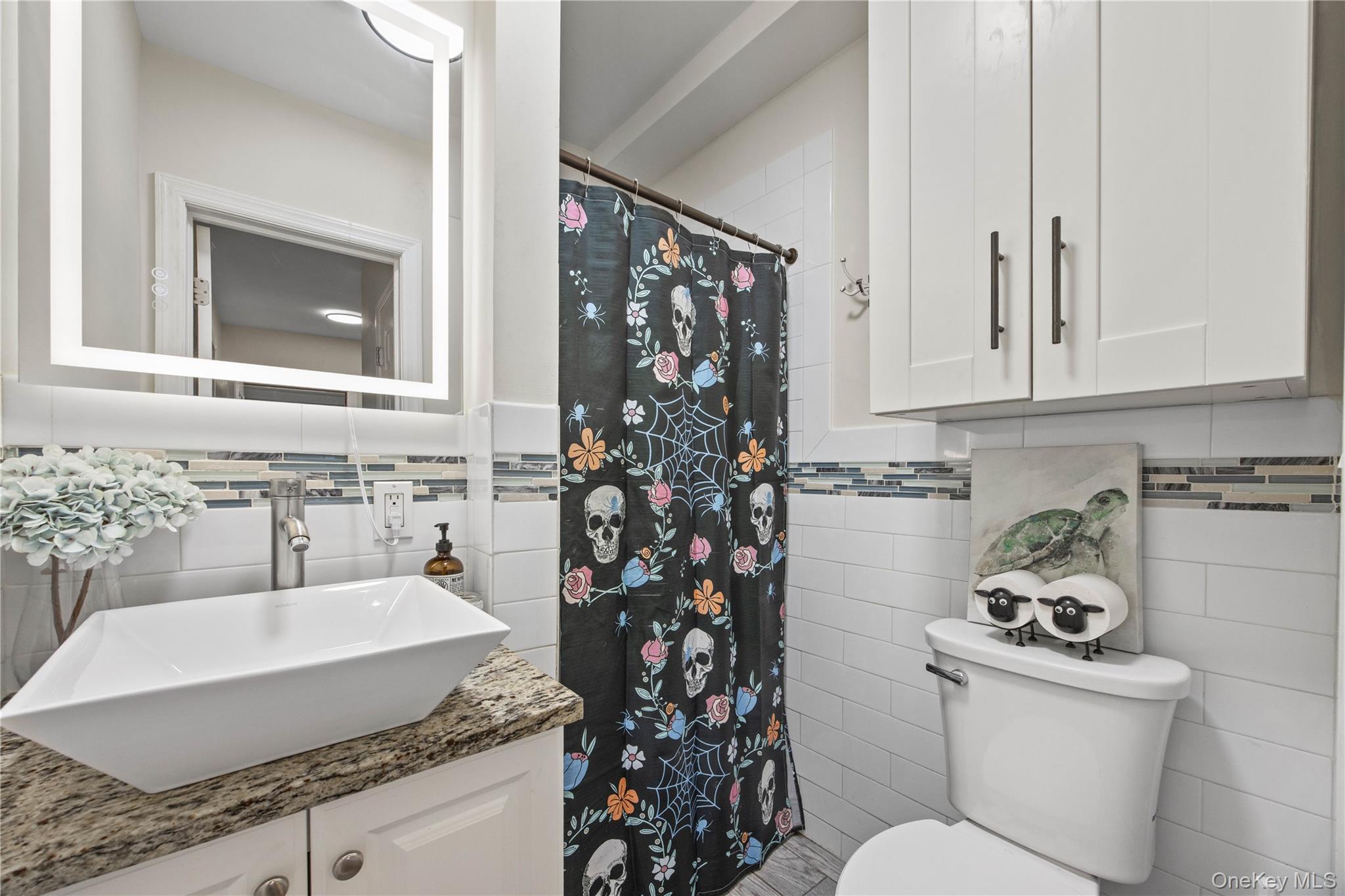 3243 Corsa Avenue – For Sale photo 10