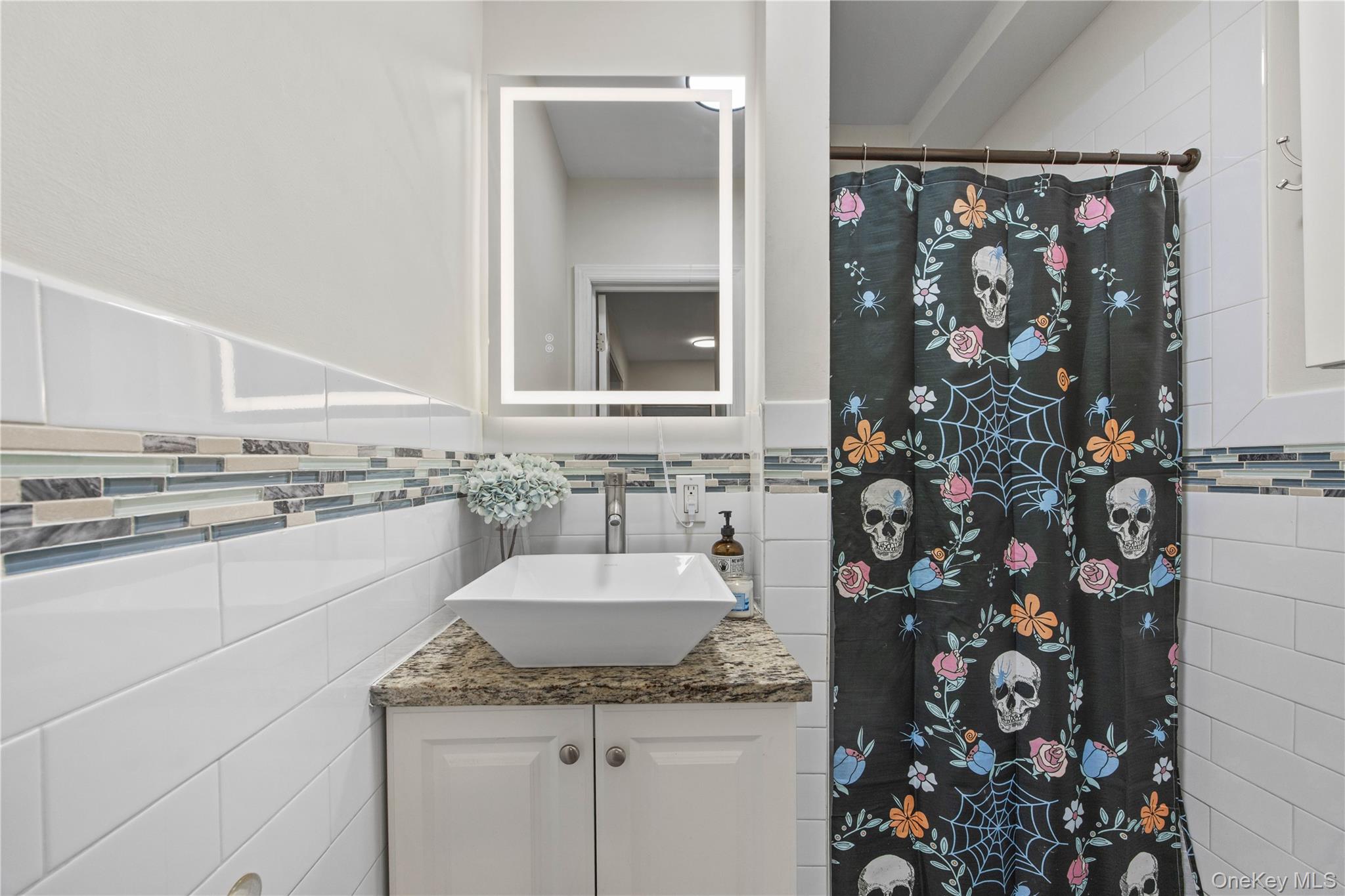 3243 Corsa Avenue – For Sale photo 11