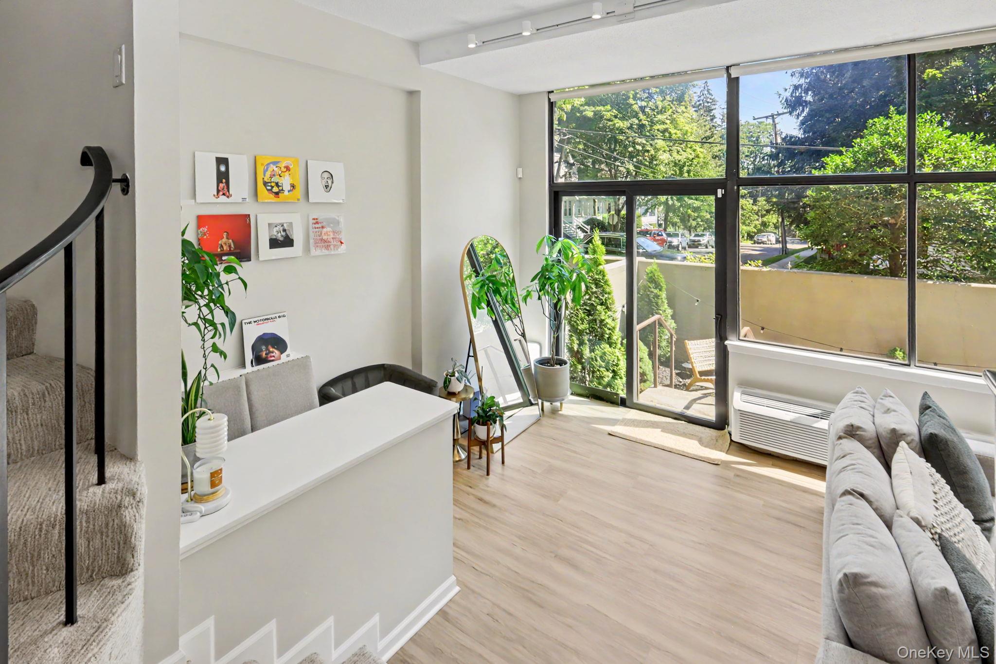 15 Stewart Place, Unit 1S photo 16