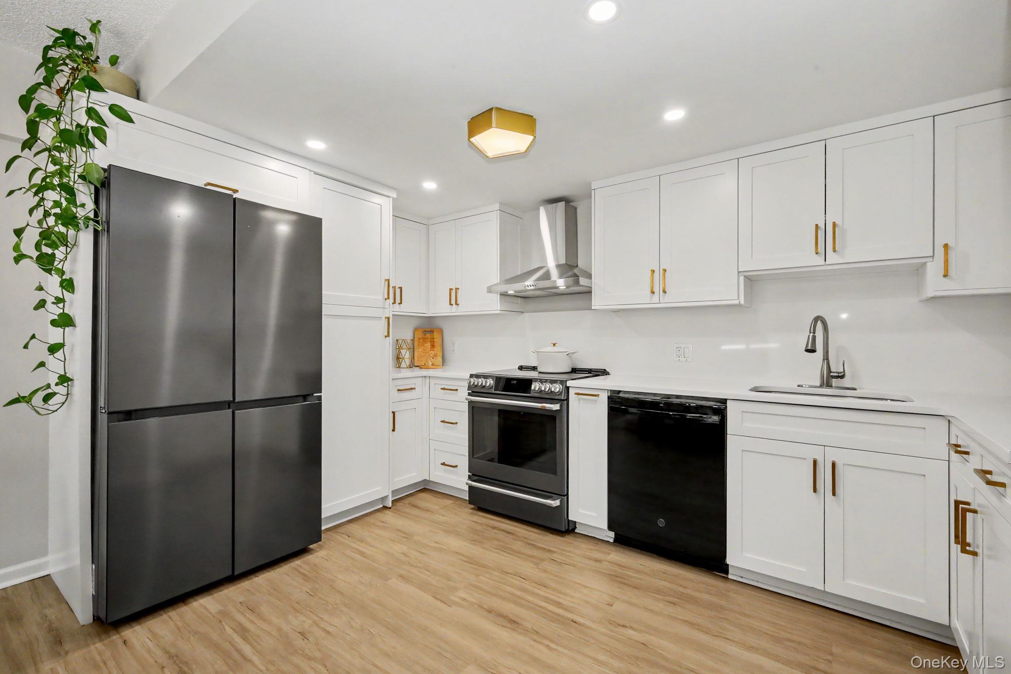 15 Stewart Place, Unit 1S photo 7