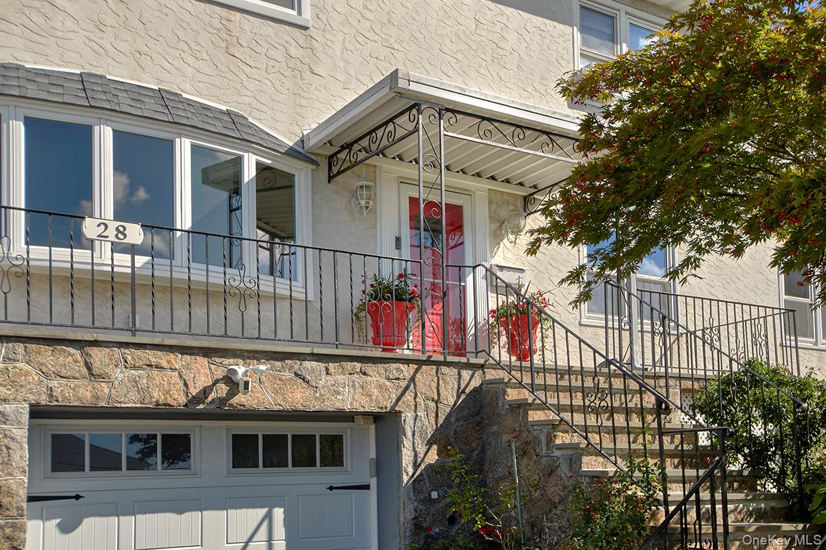 28 Beechwood Avenue – For Rent photo 2