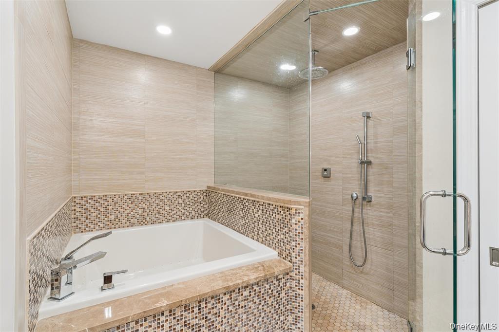 623 Oceanfront, Unit A photo 9