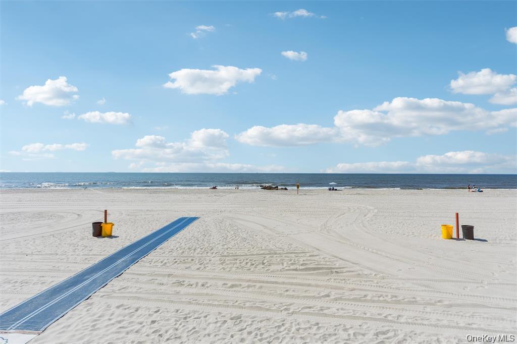 623 Oceanfront, Unit A photo 19