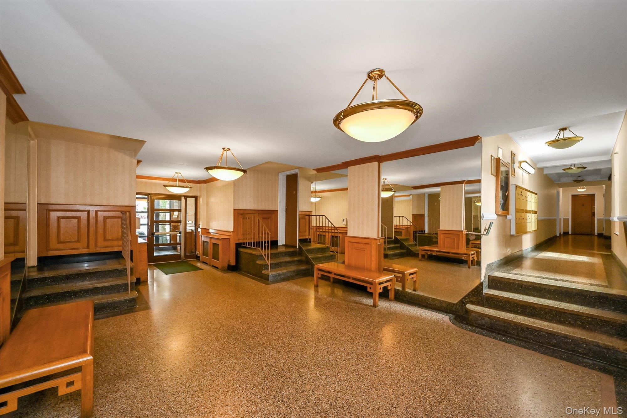 140-18 Burden Crescent, Unit 411 photo 14