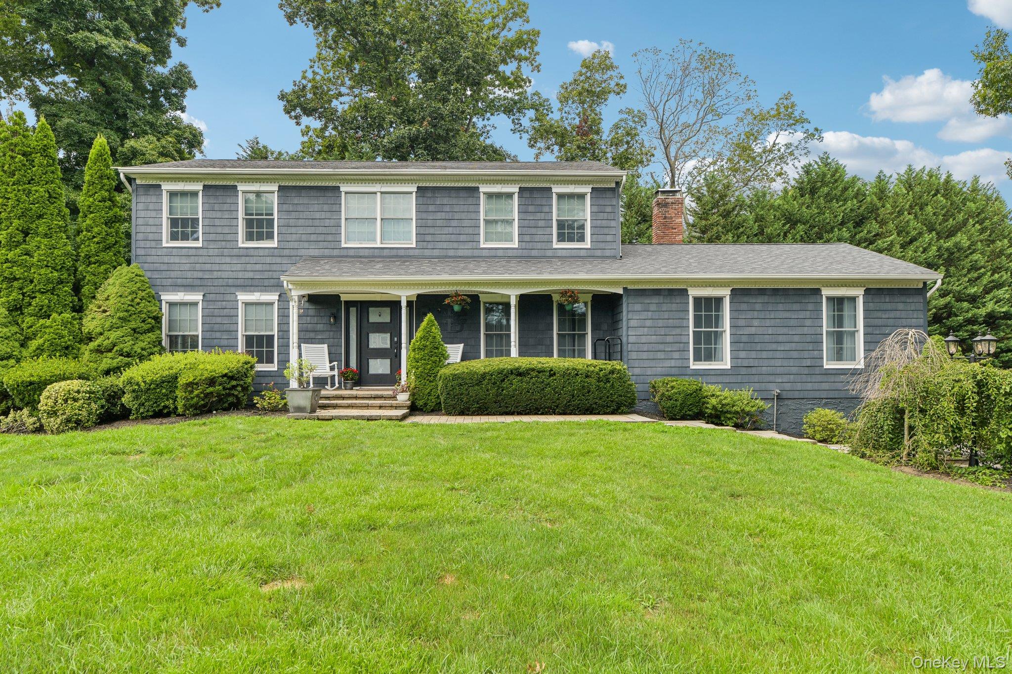 6 Pebble Hill Court – For Sale